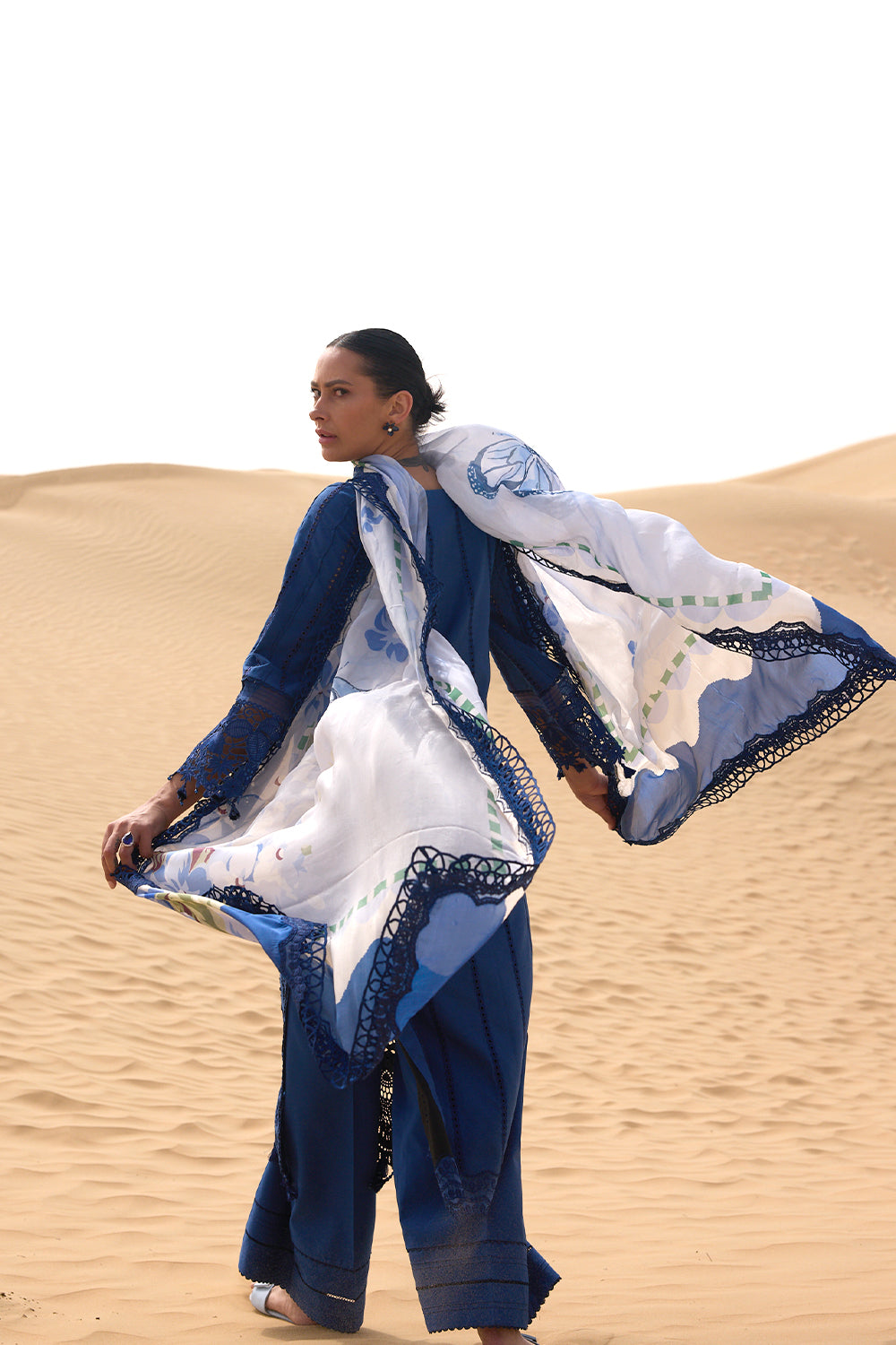 Saira Rizwan | Luxury Lawn 26 | NEA-SRL26-01-4