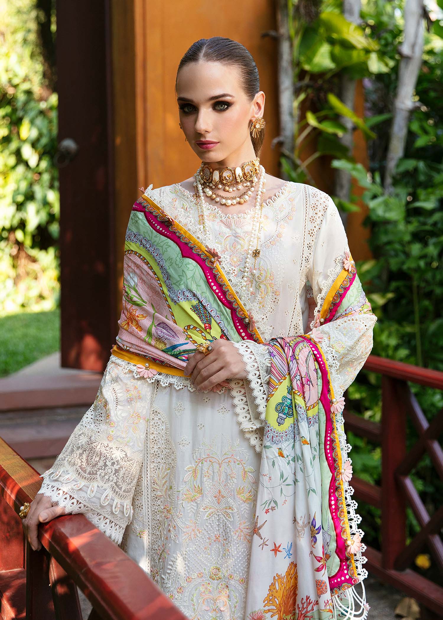 Kanwal Malik | Sareen Luxury Lawn 24 | Daisy