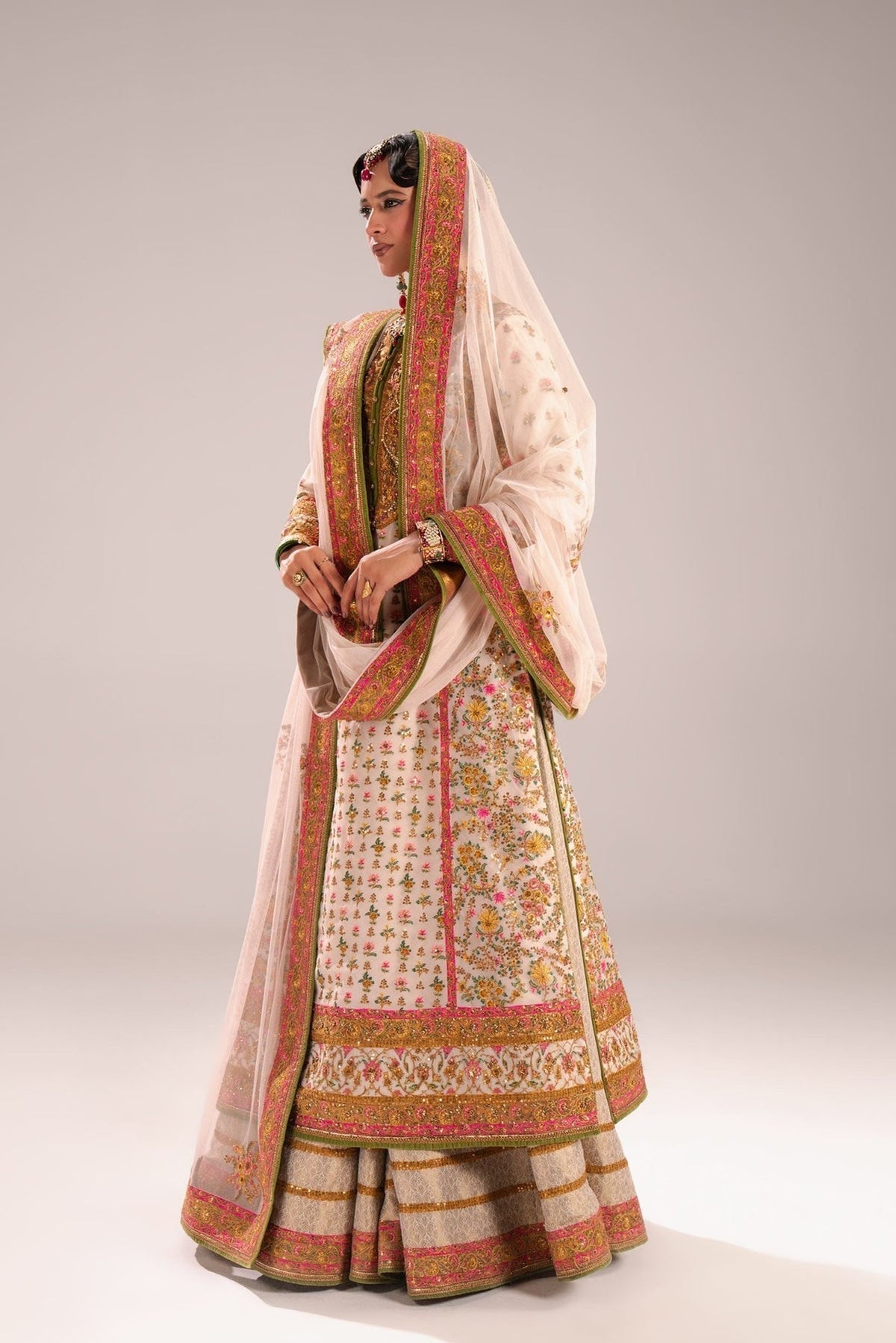 Fahad Hussayn | Mutanjan Bridals | Kashida-6