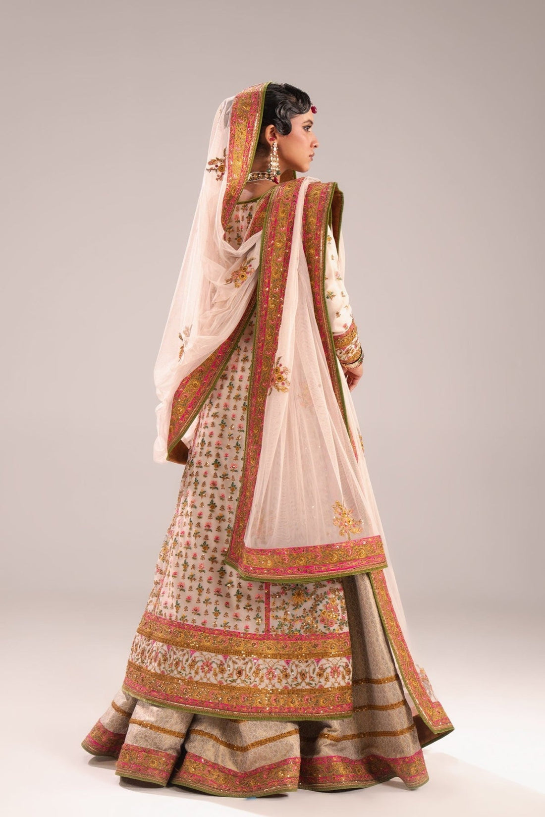 Fahad Hussayn | Mutanjan Bridals | Kashida