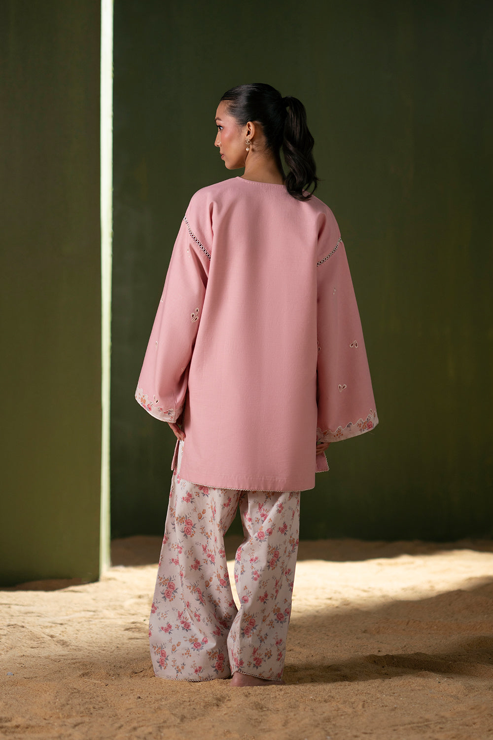 Saira Rizwan | Joolie Co ords | JOOLIE PINK - JBP25-08 -  Saira Rizwan Ladies Clothes - Original Designer Dress - House of Maryam