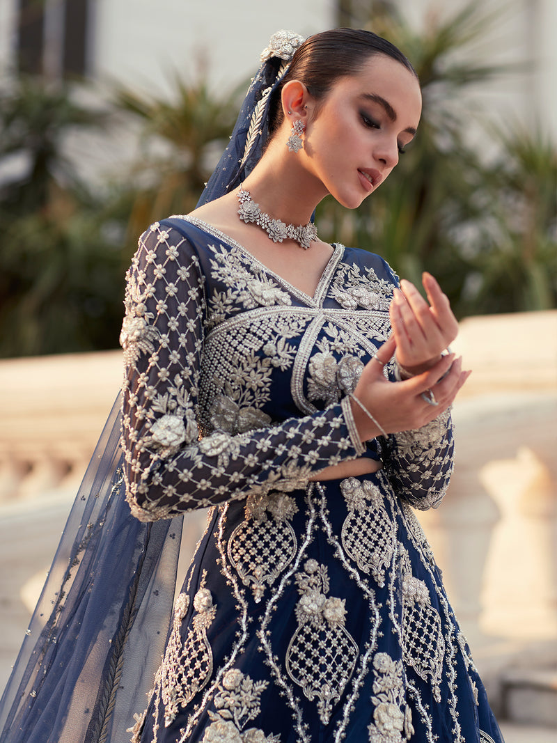 Caia | Haute Couture | The Sapphire Siren, image 3