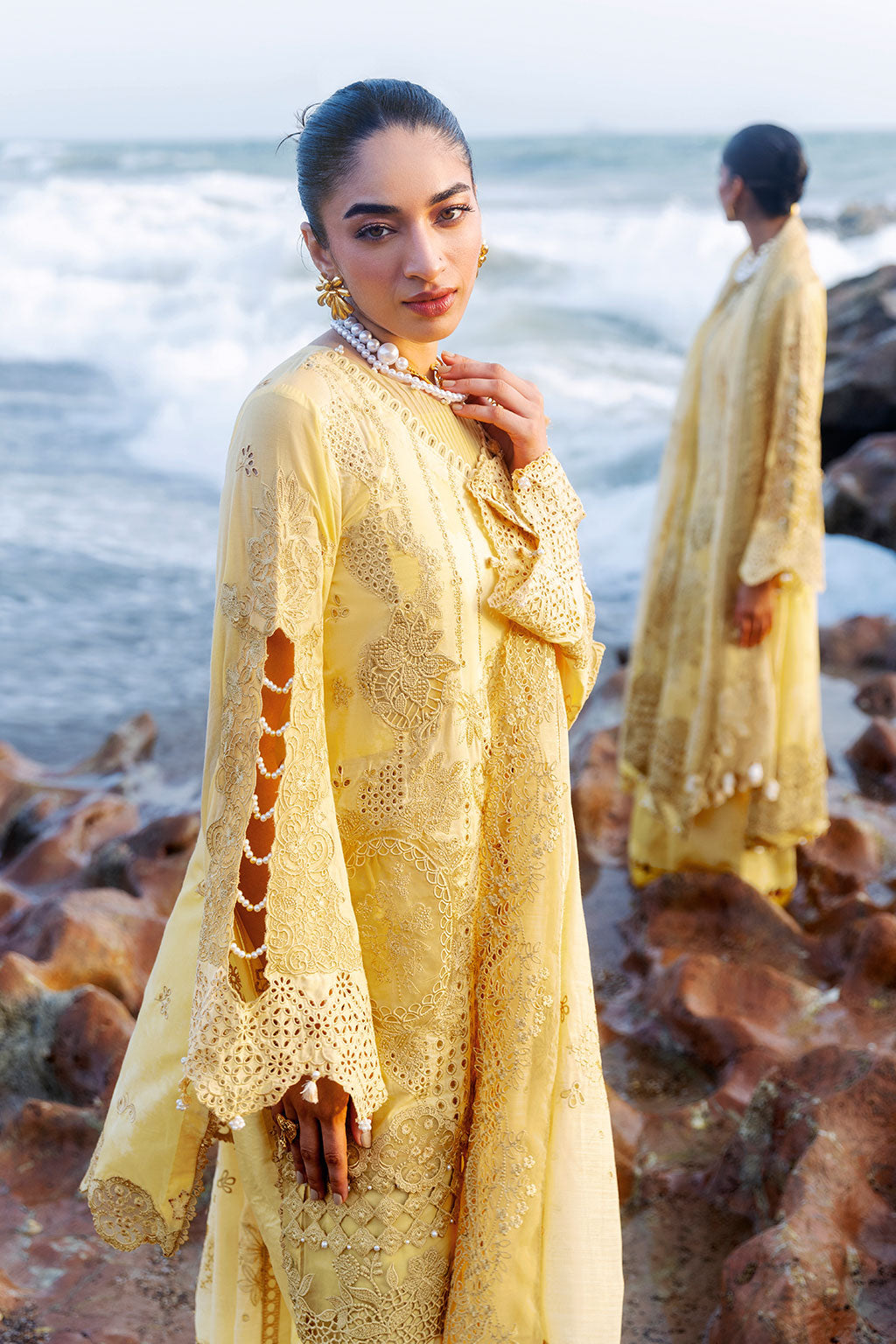 Afsanah | Lost in Waves | A-208, image 6