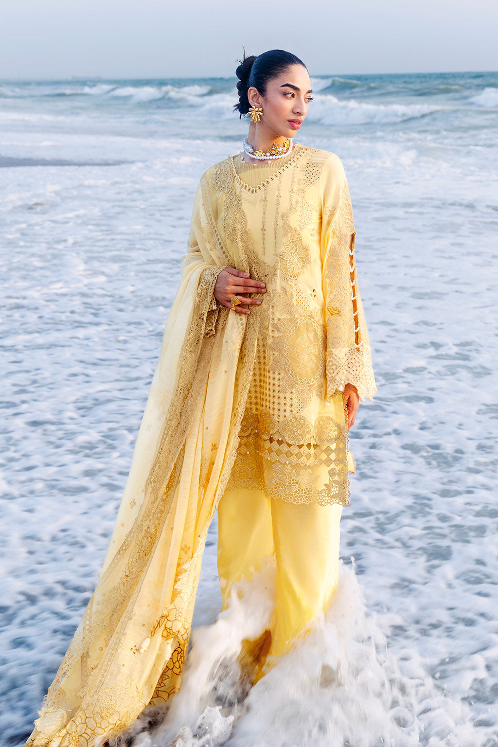 Afsanah | Lost in Waves | A-208-5