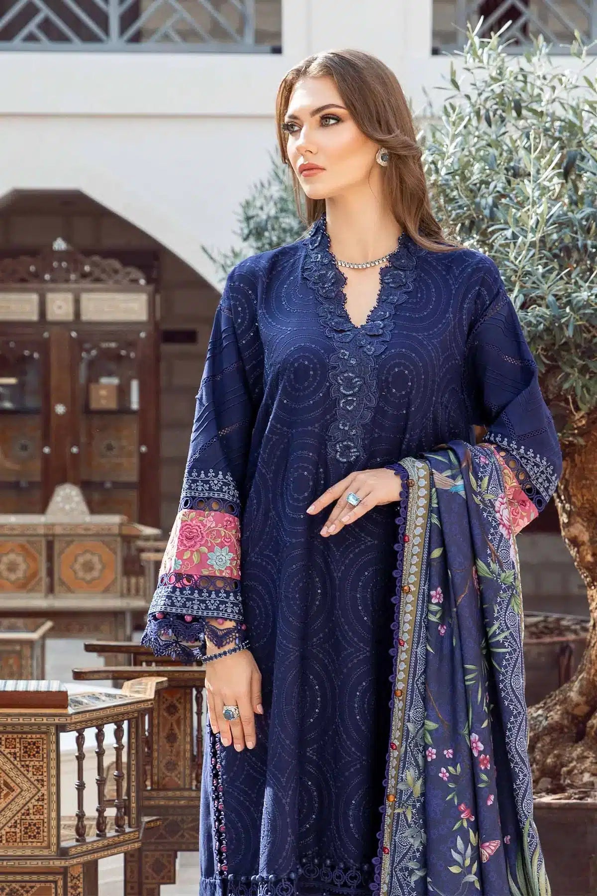 Maria B | M Prints Winter 23 | MPT-2001-B by Designer Maria B - House of Maryam - Pakistani Designer Ethnic Wear in {{ shop.shopifyCountryName }}