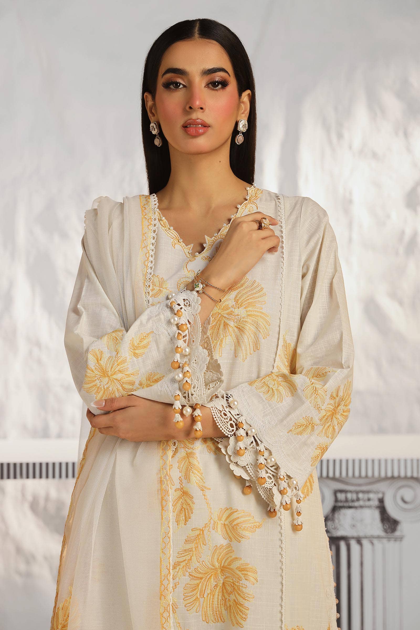 Sana Safinaz | Muzlin Summer 24 | 011B-CT by Designer Sana Safinaz - House of Maryam - Pakistani Designer Ethnic Wear in {{ shop.shopifyCountryName }}