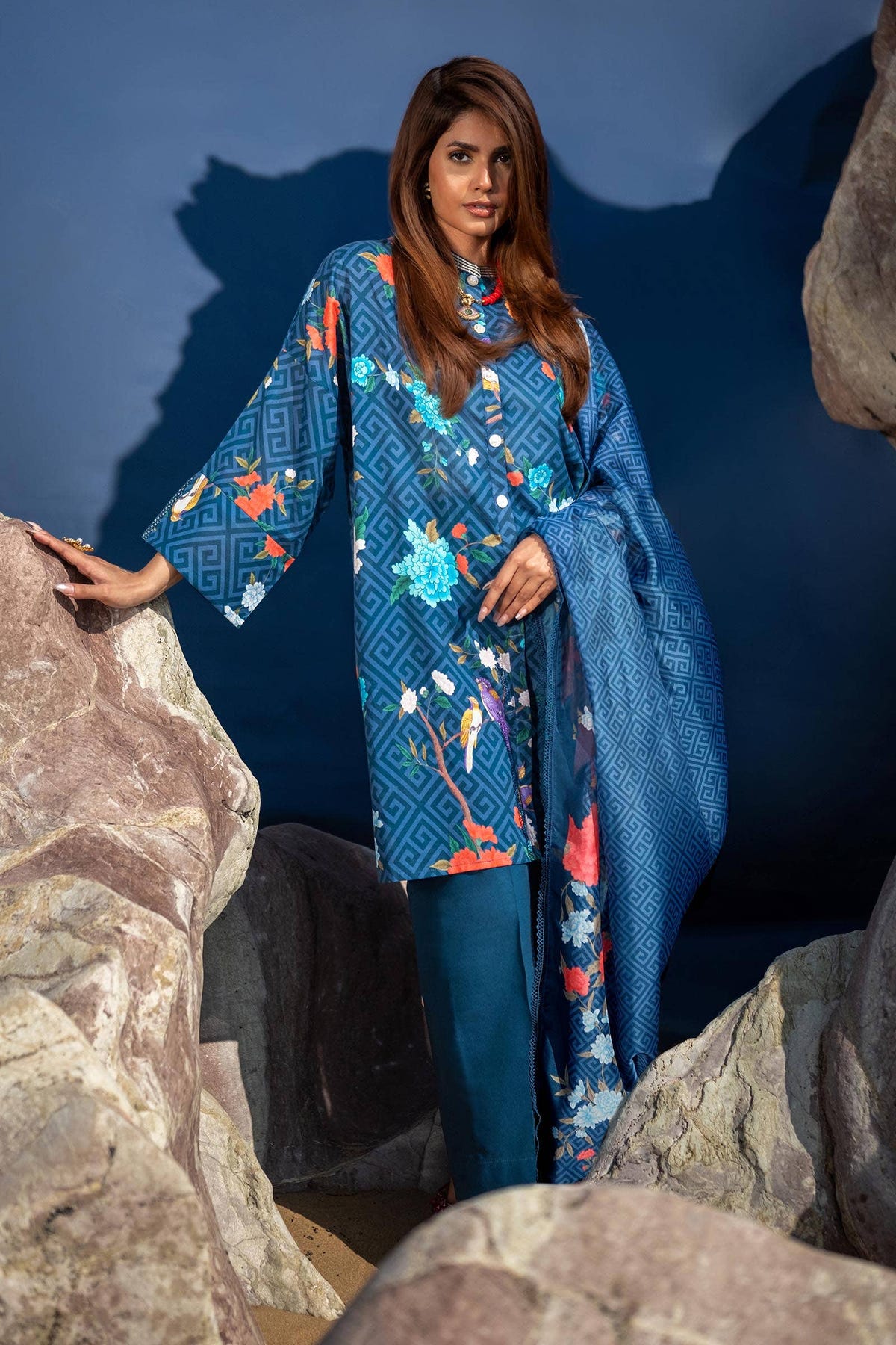 Sana Safinaz | Mahay Spring 24 | H241-013B-2BK -  Sana Safinaz Luxury - Original Designer Dress - House of Maryam