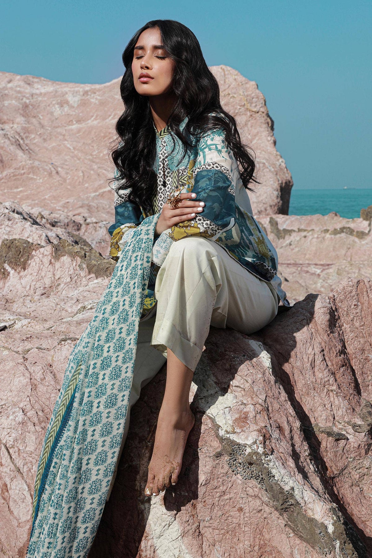 Sana Safinaz | Mahay Spring 24 | H241-015A-2I -  Sana Safinaz Luxury - Original Designer Dress - House of Maryam