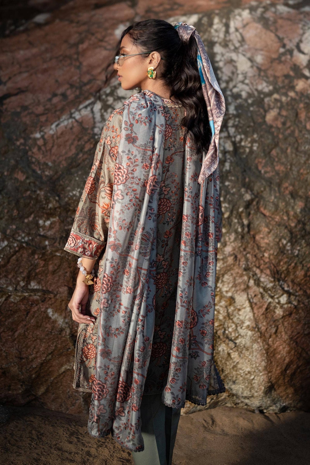 Sana Safinaz | Mahay Spring 24 | H241-016A-3CK -  Sana Safinaz Luxury - Original Designer Dress - House of Maryam