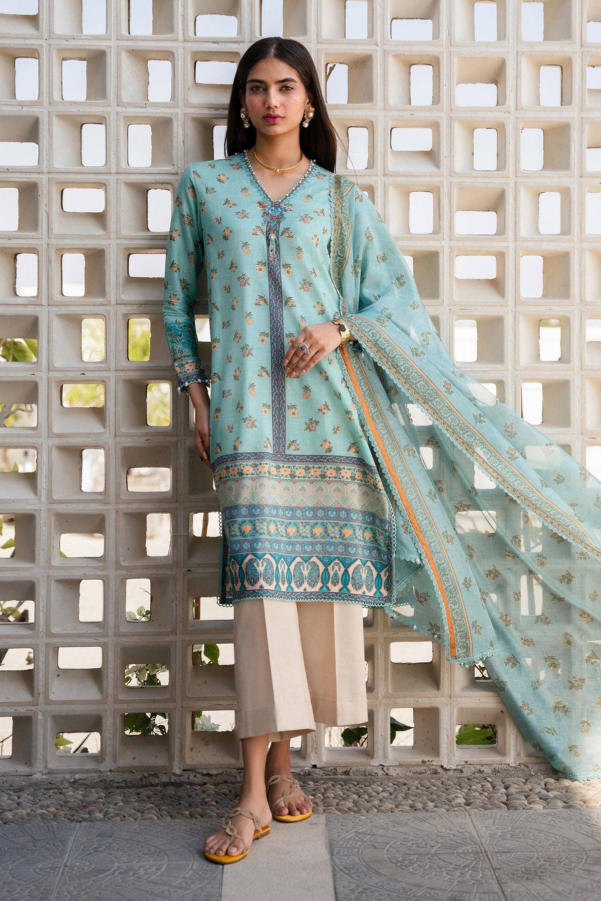 Sana Safinaz | Mahay Spring 24 | H241-017B-2BK -  Sana Safinaz Luxury - Original Designer Dress - House of Maryam