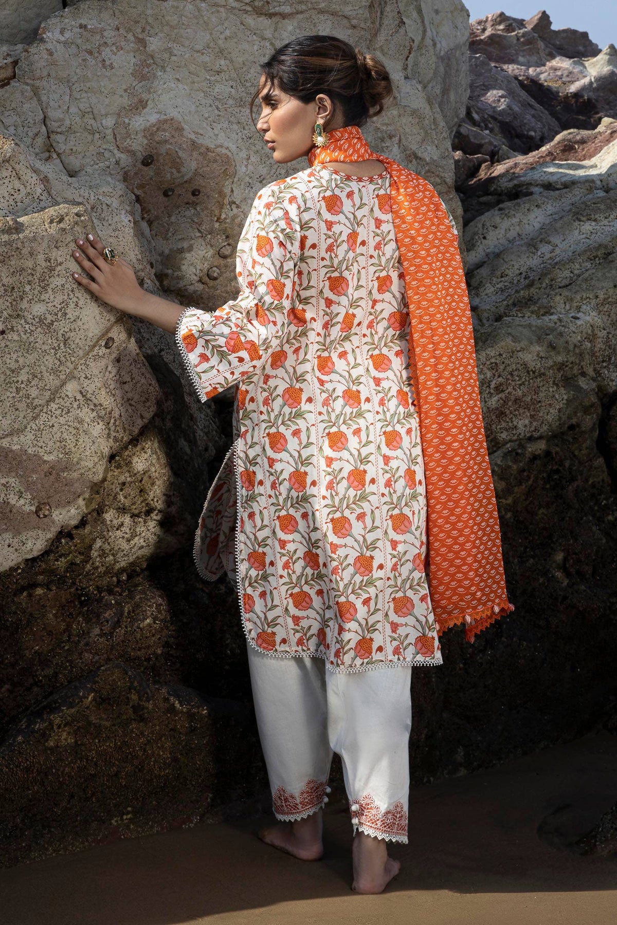 Sana Safinaz | Mahay Spring 24 | H241-002B-2BI -  Sana Safinaz Luxury - Original Designer Dress - House of Maryam