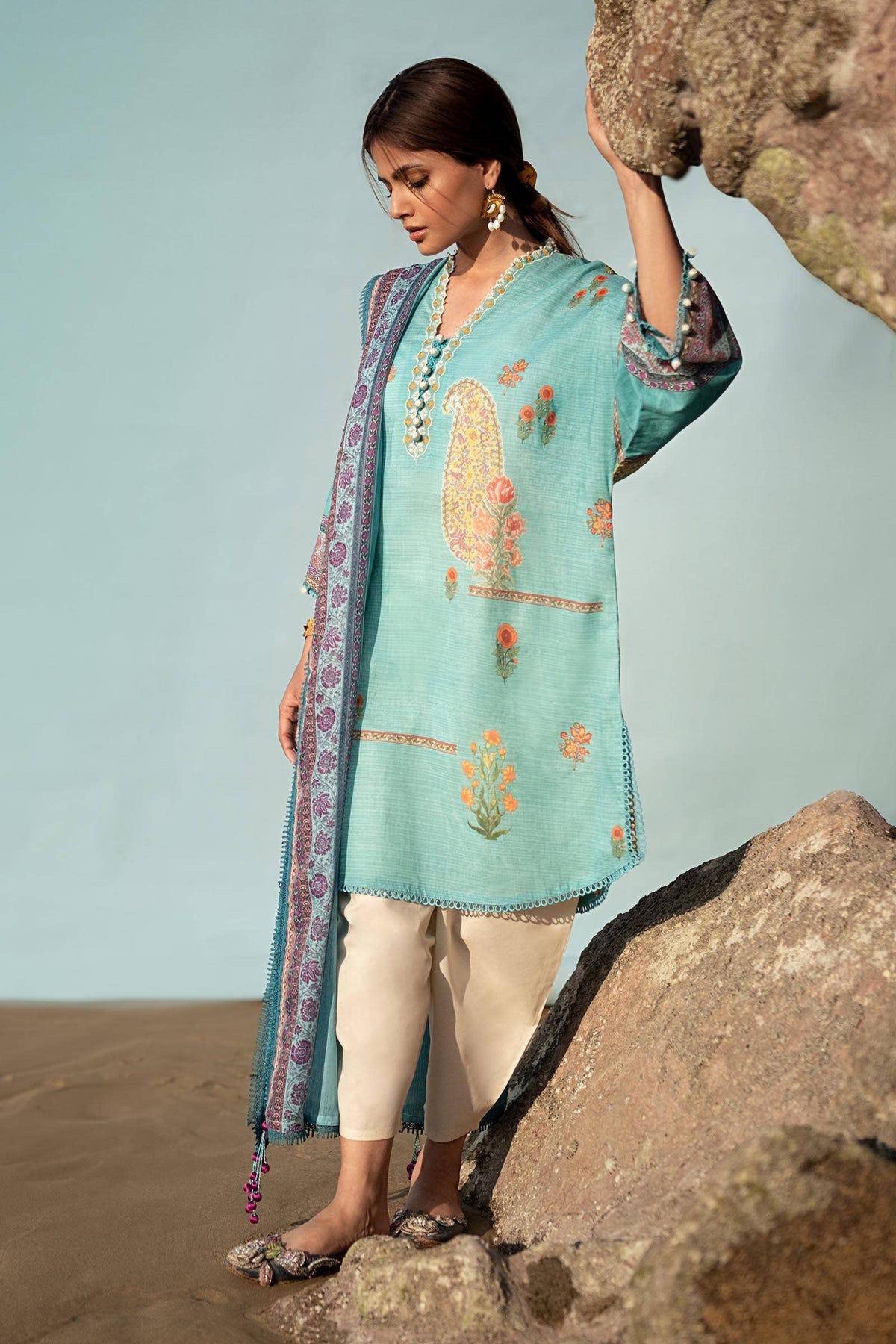 Sana Safinaz | Mahay Spring 24 | H241-022B-2BS -  Sana Safinaz Luxury - Original Designer Dress - House of Maryam