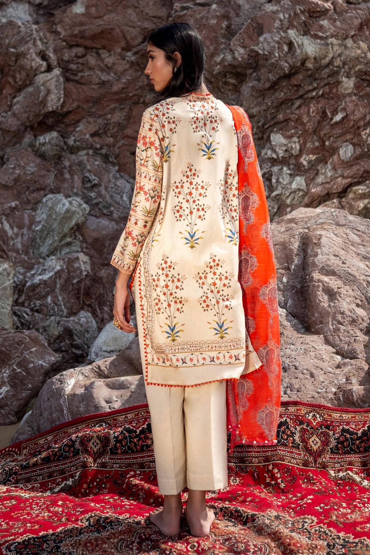 Sana Safinaz | Mahay Spring 24 | H241-023A-2DD -  Sana Safinaz Luxury - Original Designer Dress - House of Maryam