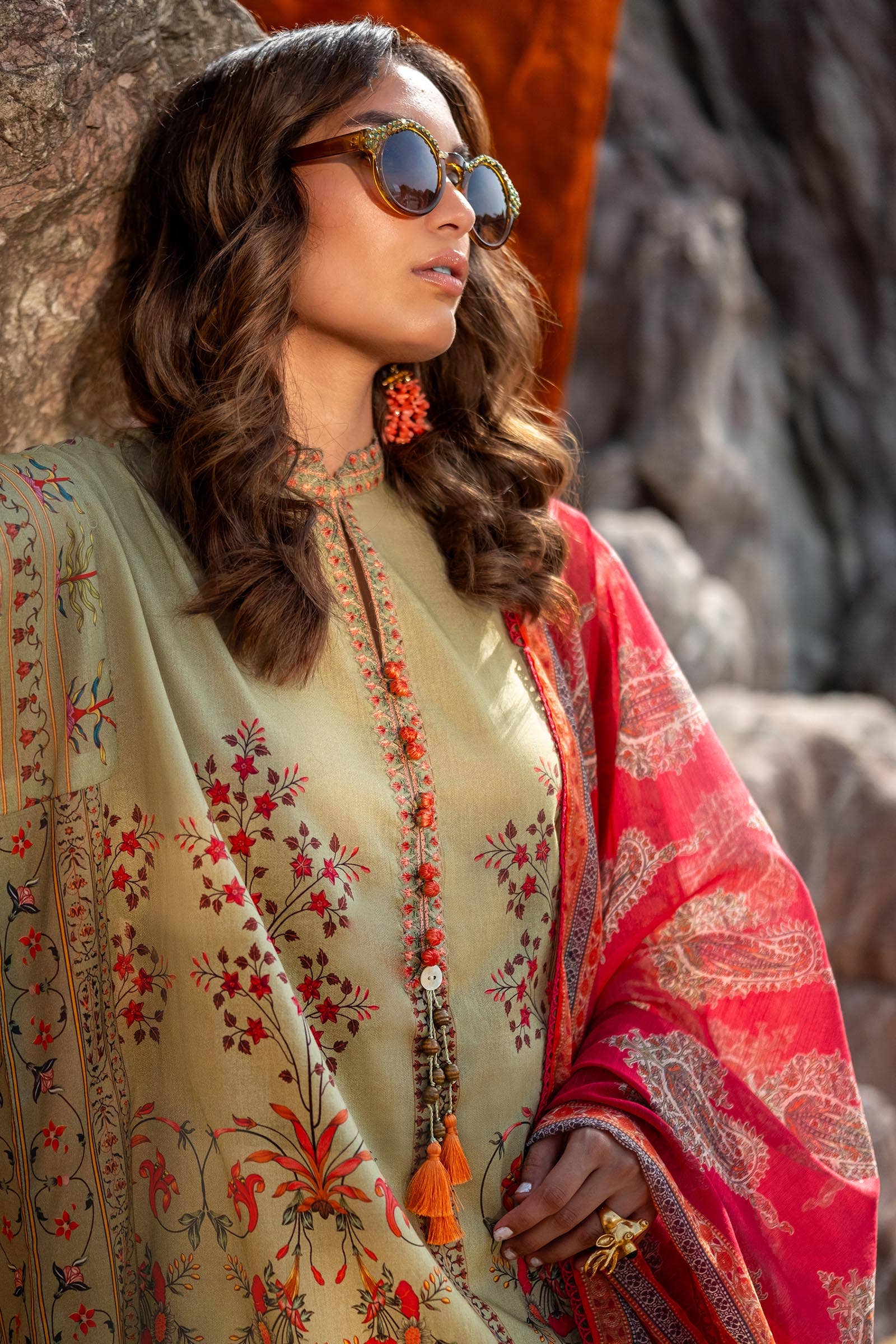 Sana Safinaz | Mahay Spring 24 | H241-023B-2DD by Designer Sana Safinaz - House of Maryam - Pakistani Designer Ethnic Wear in {{ shop.shopifyCountryName }}