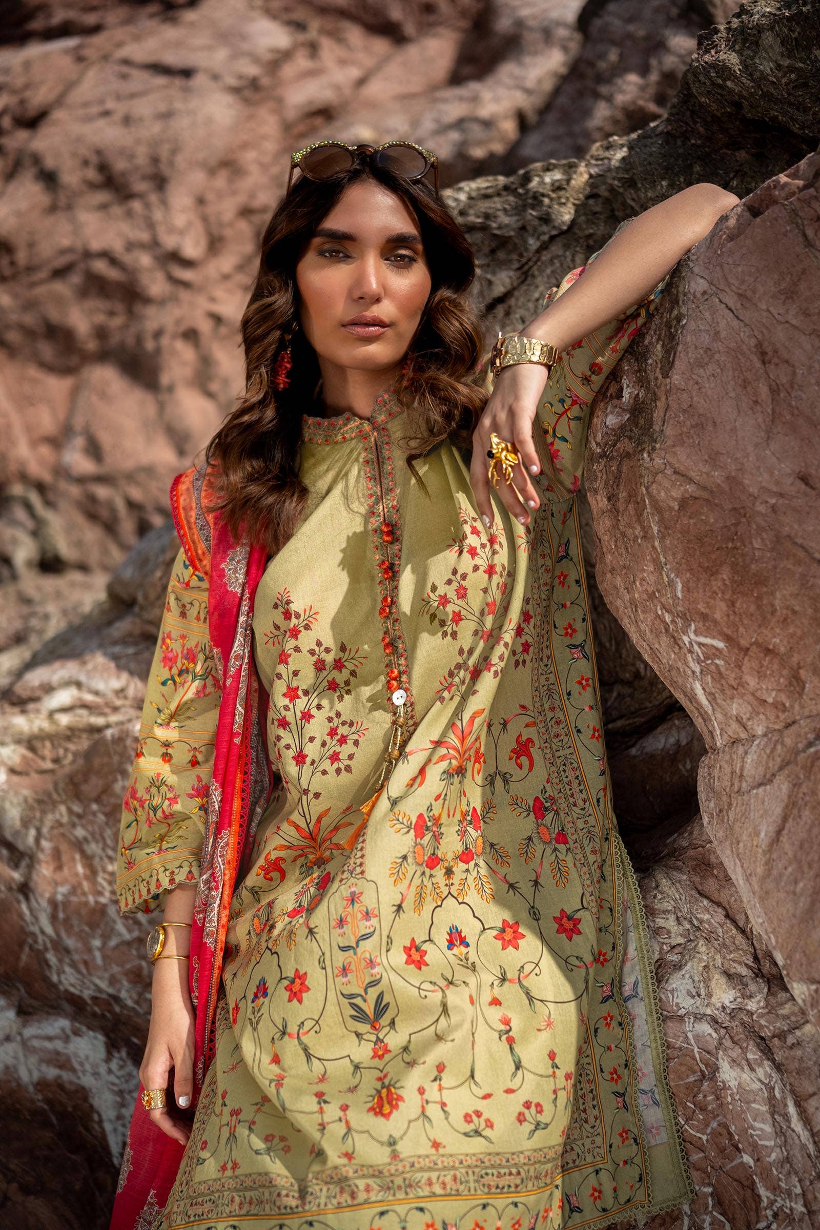 Sana Safinaz | Mahay Spring 24 | H241-023B-2DD by Designer Sana Safinaz - House of Maryam - Pakistani Designer Ethnic Wear in {{ shop.shopifyCountryName }}
