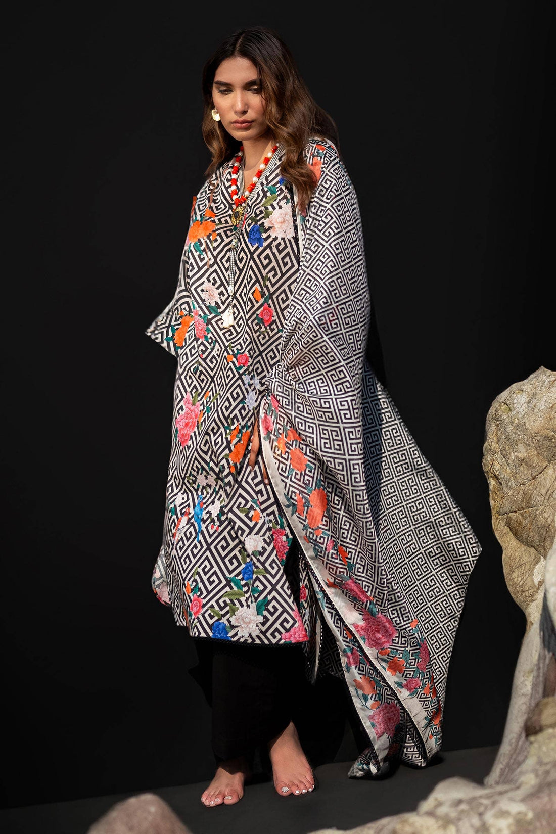 Sana Safinaz | Mahay Spring 24 | H241-013A-2BK -  Sana Safinaz Luxury -  House of Maryam