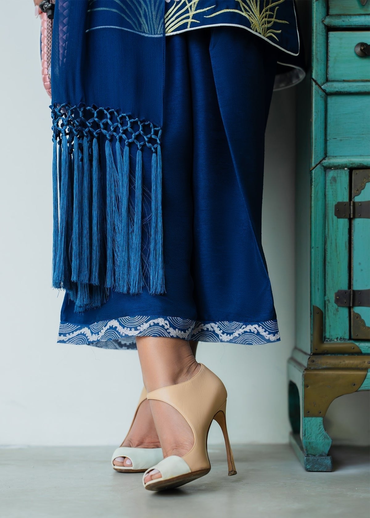 Mahgul | Mahsa Formals | Naelora-Brand:Mahgul-Type:Ladies Clothes-Navy-Silk-House of Maryam- Buy in UK, USA