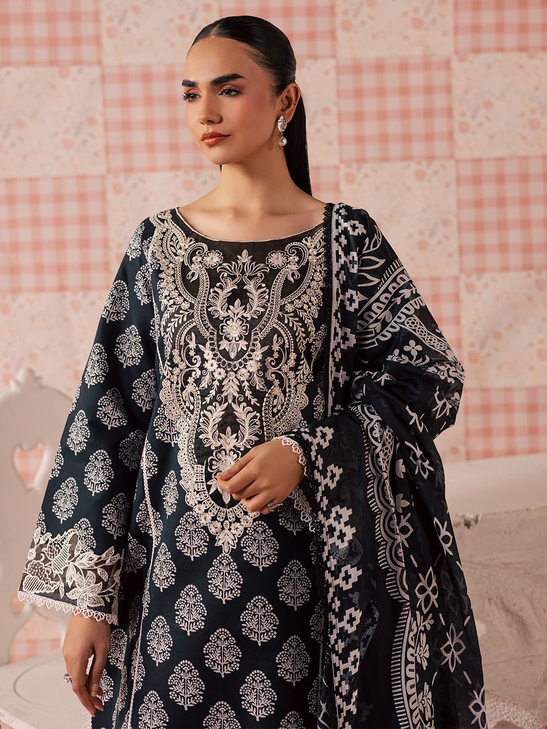 Mahnur | Afsana Lawn 26 | AL-05-Brand:Mahnur-Type:Ladies Clothes-Black-Lawn-House of Maryam- Buy in UK, USA