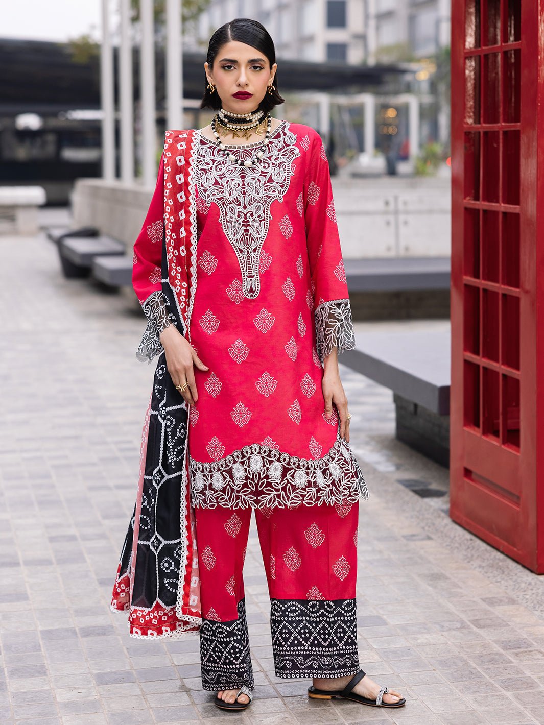 Mahnur | Broadway Luxury Lawn 25 | Azelea-Brand:Mahnur-Type:Ladies Clothes-Hot Pink-Lawn-House of Maryam- Buy in UK, USA
