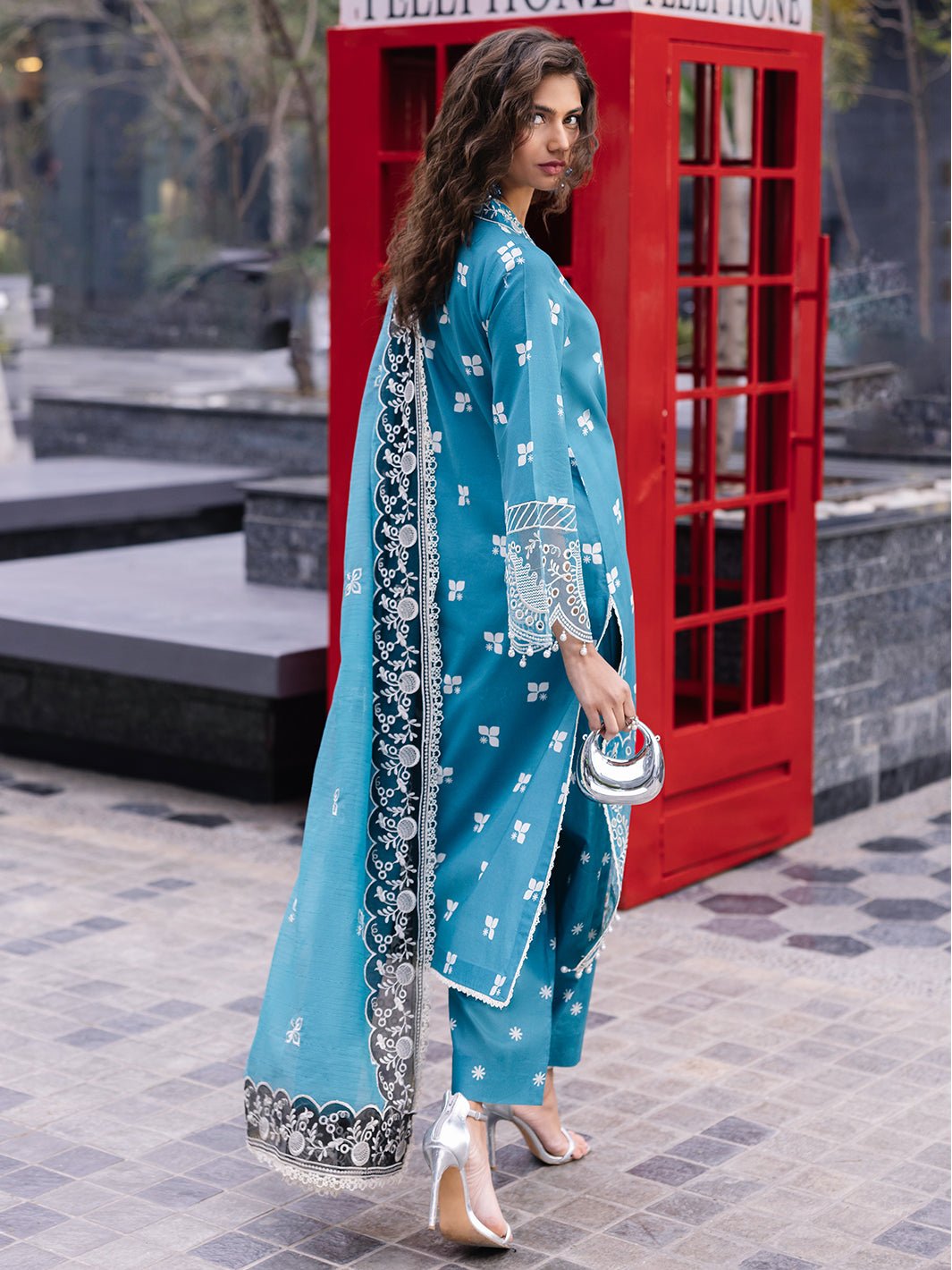 Mahnur | Broadway Luxury Lawn 25 | Scarlet-Brand:Mahnur-Type:Ladies Clothes-Teal-Lawn-House of Maryam- Buy in UK, USA
