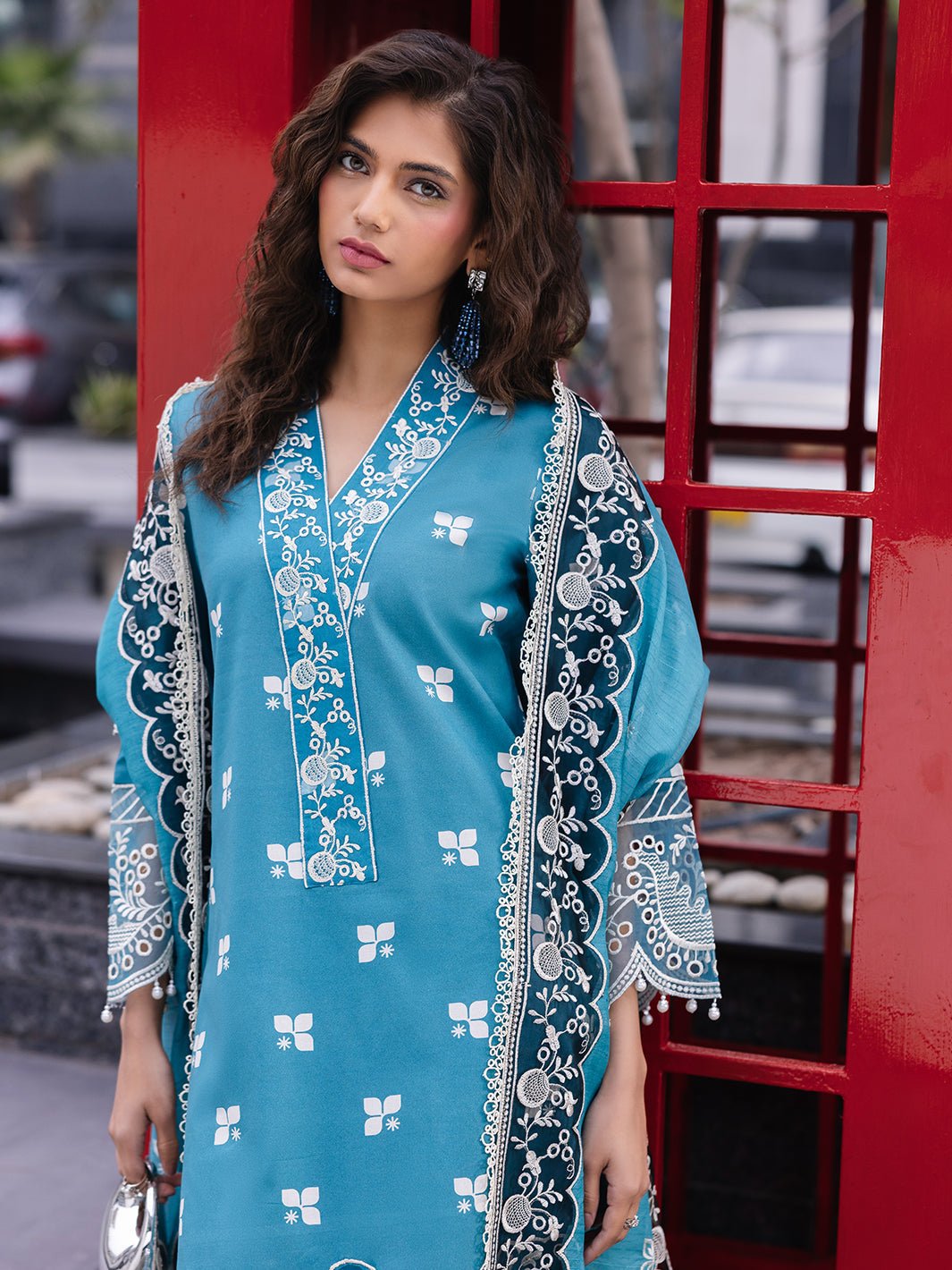Mahnur | Broadway Luxury Lawn 25 | Scarlet-Brand:Mahnur-Type:Ladies Clothes-Teal-Lawn-House of Maryam- Buy in UK, USA