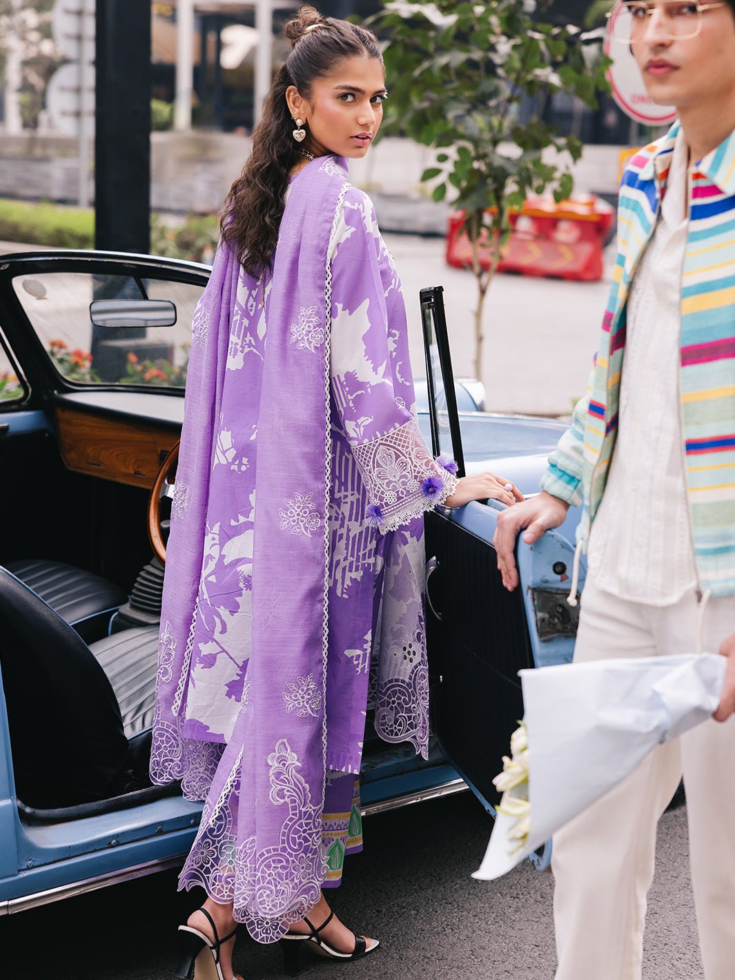 Mahnur | Broadway Luxury Lawn 25 | Viola-Brand:Mahnur-Type:Ladies Clothes-Purple-Lawn-House of Maryam- Buy in UK, USA