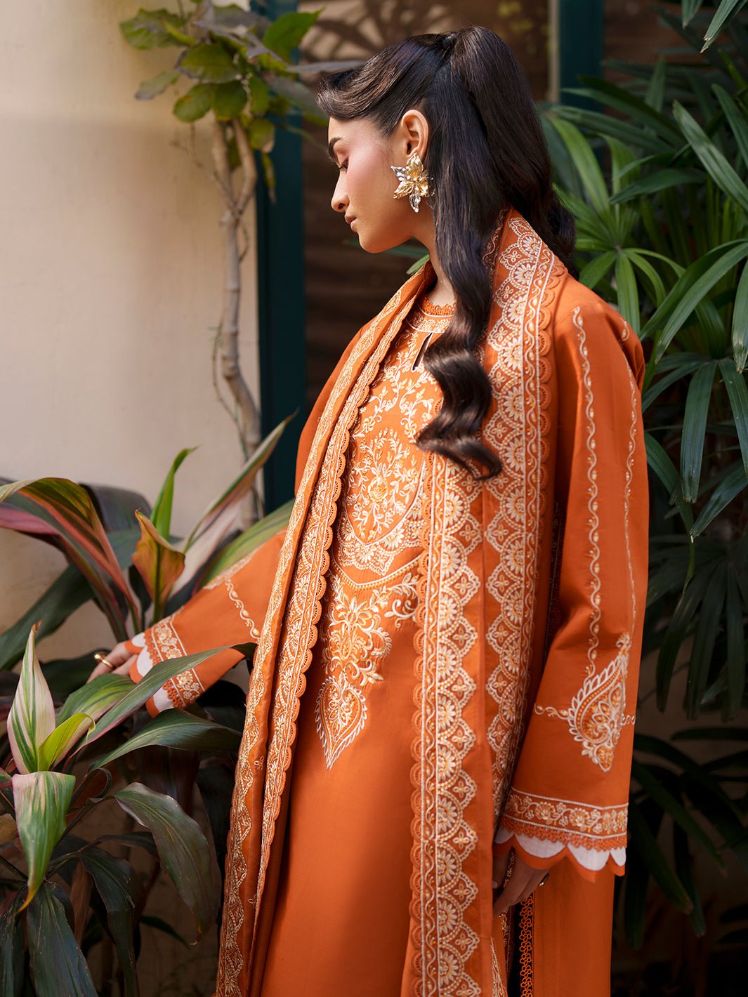 Mahnur | Fiona Lawn 26 | F-02-Brand:Mahnur-Type:Ladies Clothes-Orange-Lawn-House of Maryam- Buy in UK, USA