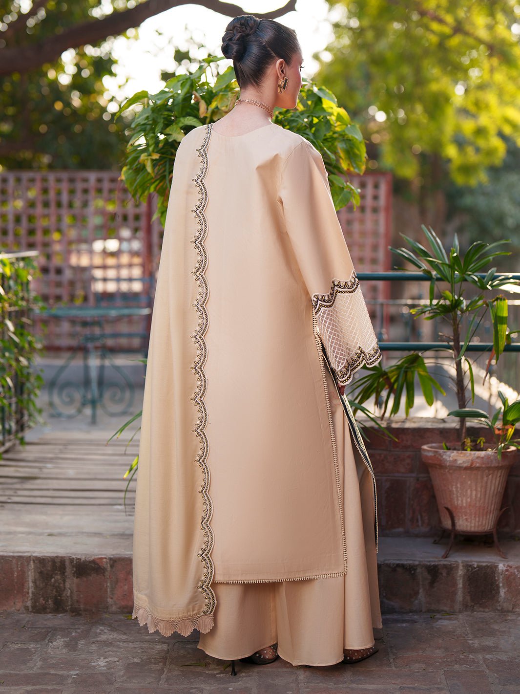 Mahnur | Fiona Lawn 26 | F-04-Brand:Mahnur-Type:Ladies Clothes-Beige-Lawn-House of Maryam- Buy in UK, USA