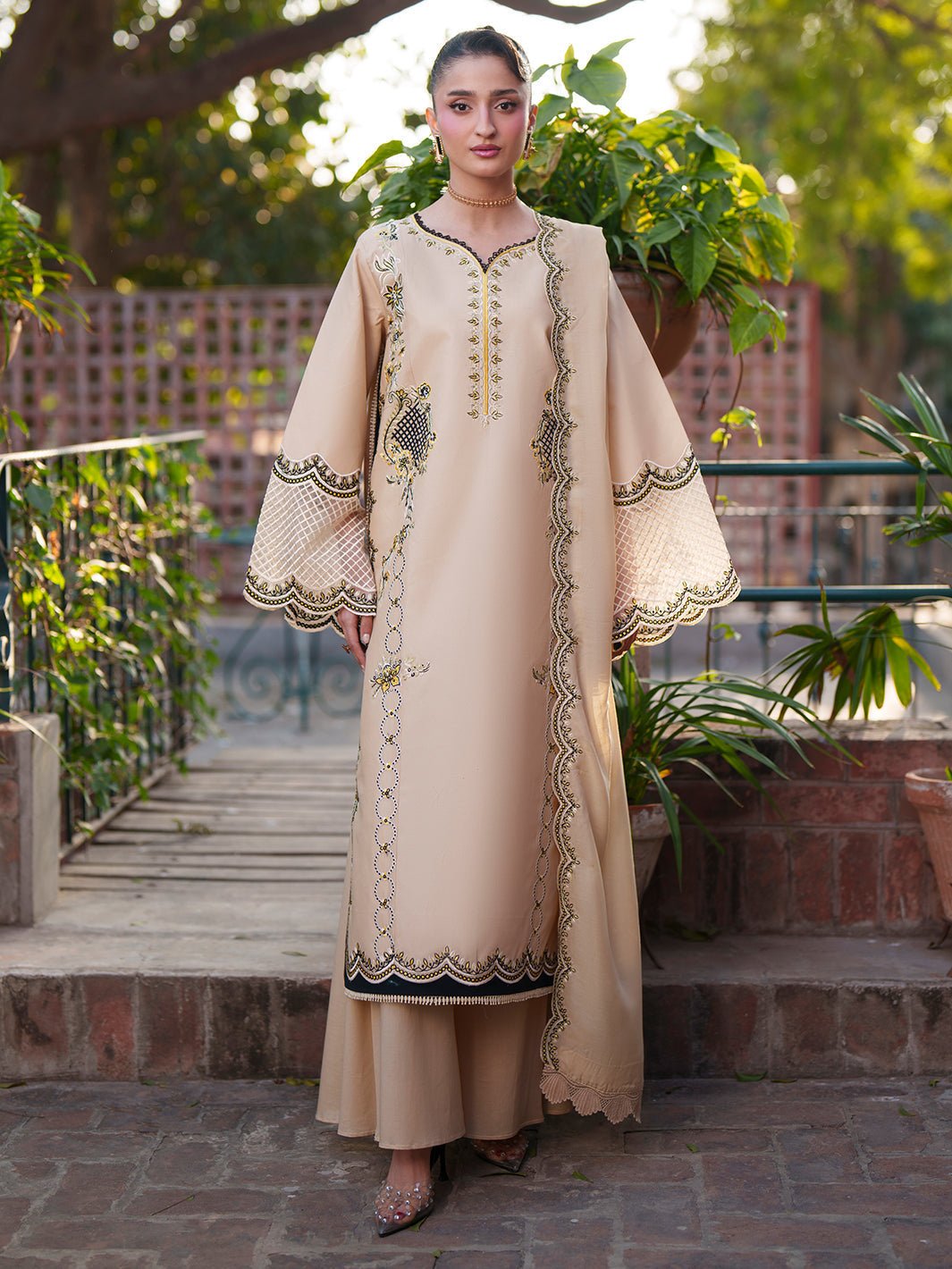 Mahnur | Fiona Lawn 26 | F-04-Brand:Mahnur-Type:Ladies Clothes-Beige-Lawn-House of Maryam- Buy in UK, USA