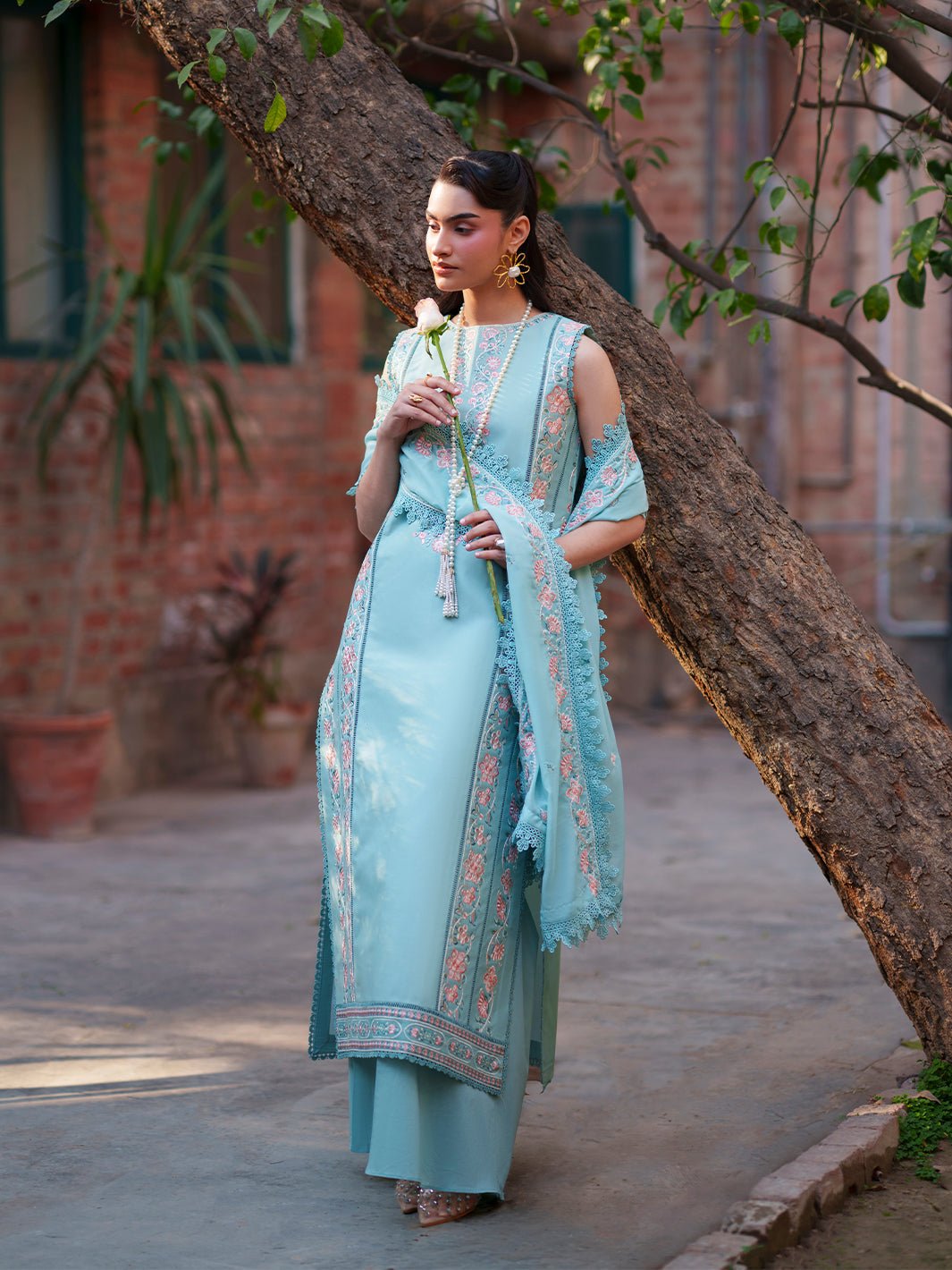 Mahnur | Fiona Lawn 26 | F-12-Brand:Mahnur-Type:Ladies Clothes-Ice Blue-Lawn-House of Maryam- Buy in UK, USA