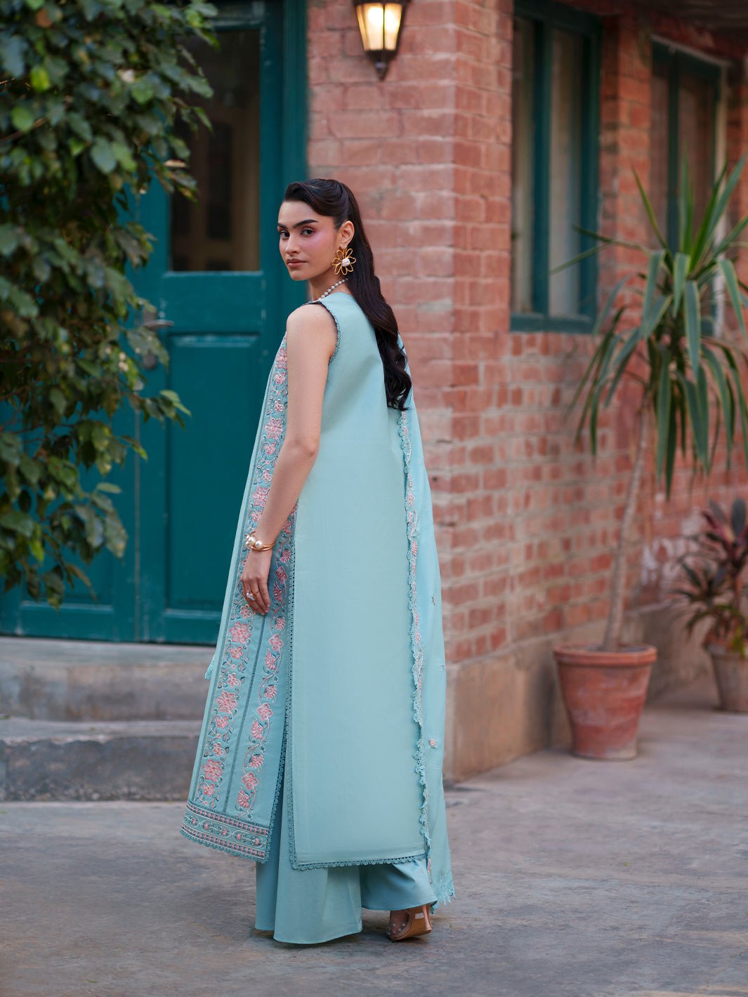 Mahnur | Fiona Lawn 26 | F-12-Brand:Mahnur-Type:Ladies Clothes-Ice Blue-Lawn-House of Maryam- Buy in UK, USA