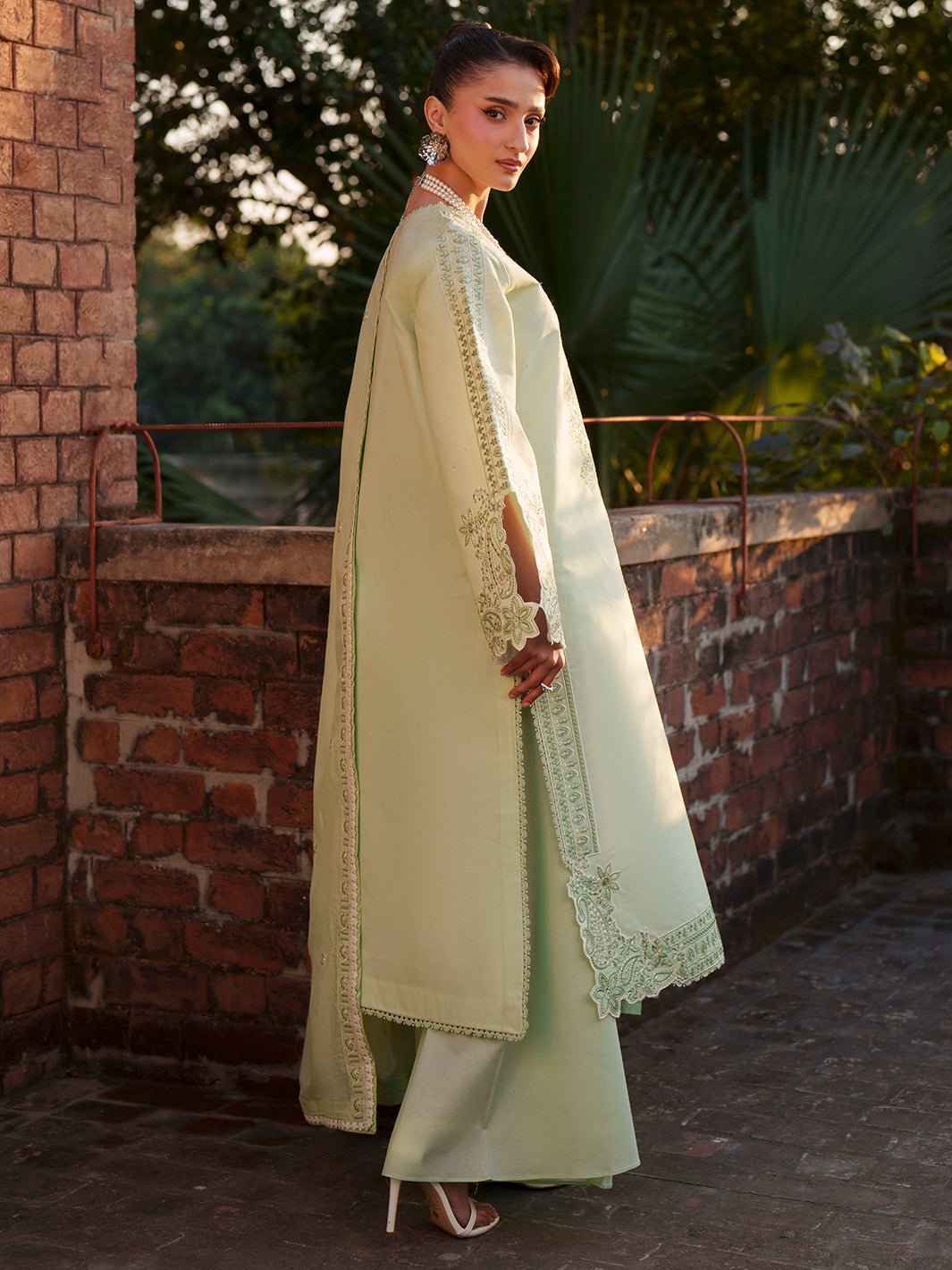 Mahnur | Fiona Lawn 26 | F-14-Brand:Mahnur-Type:Ladies Clothes-Mint Green-Lawn-House of Maryam- Buy in UK, USA