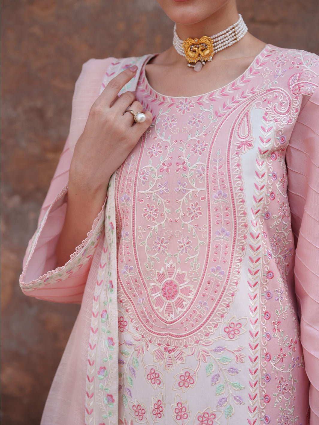 Mahnur | Nilofer Luxury Lawn 26 | NL-01-Brand:Mahnur-Type:Ladies Clothes-Pink-Lawn-House of Maryam- Buy in UK, USA