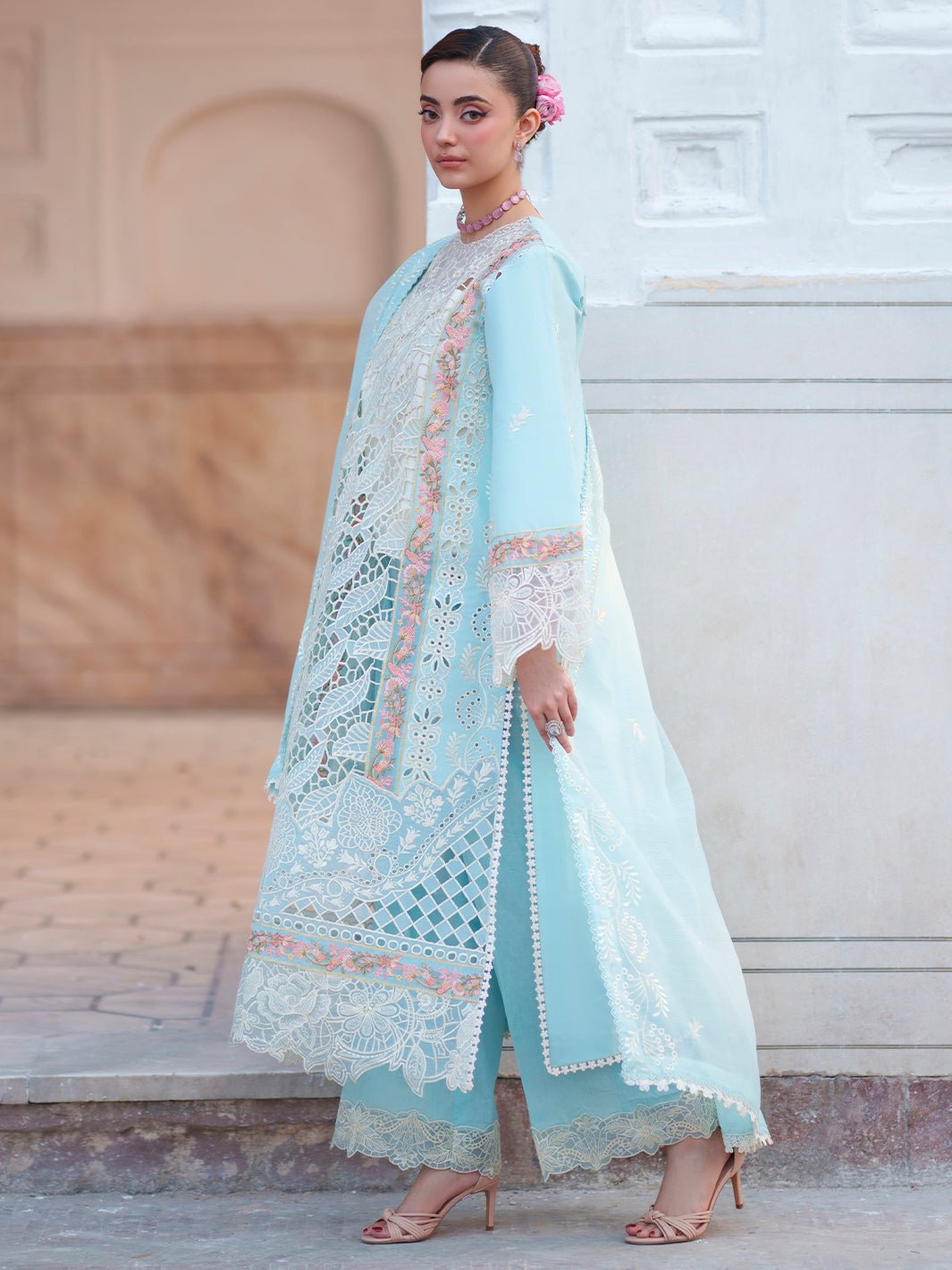 Mahnur | Nilofer Luxury Lawn 26 | NL-03-Brand:Mahnur-Type:Ladies Clothes-Light Blue-Lawn-House of Maryam- Buy in UK, USA
