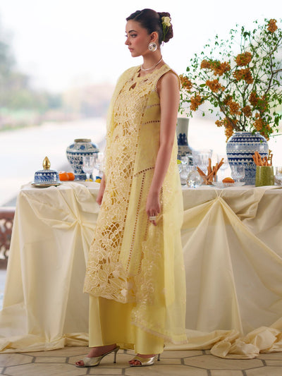 Mahnur | Nilofer Luxury Lawn 26 | NL-07-Brand:Mahnur-Type:Ladies Clothes-Pale Yellow-Lawn-House of Maryam- Buy in UK, USA