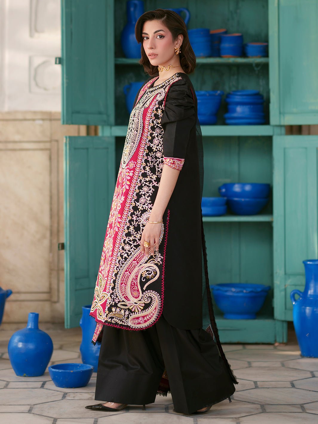 Mahnur | Nilofer Luxury Lawn 26 | NL-12-Brand:Mahnur-Type:Ladies Clothes-Black-Lawn-House of Maryam- Buy in UK, USA