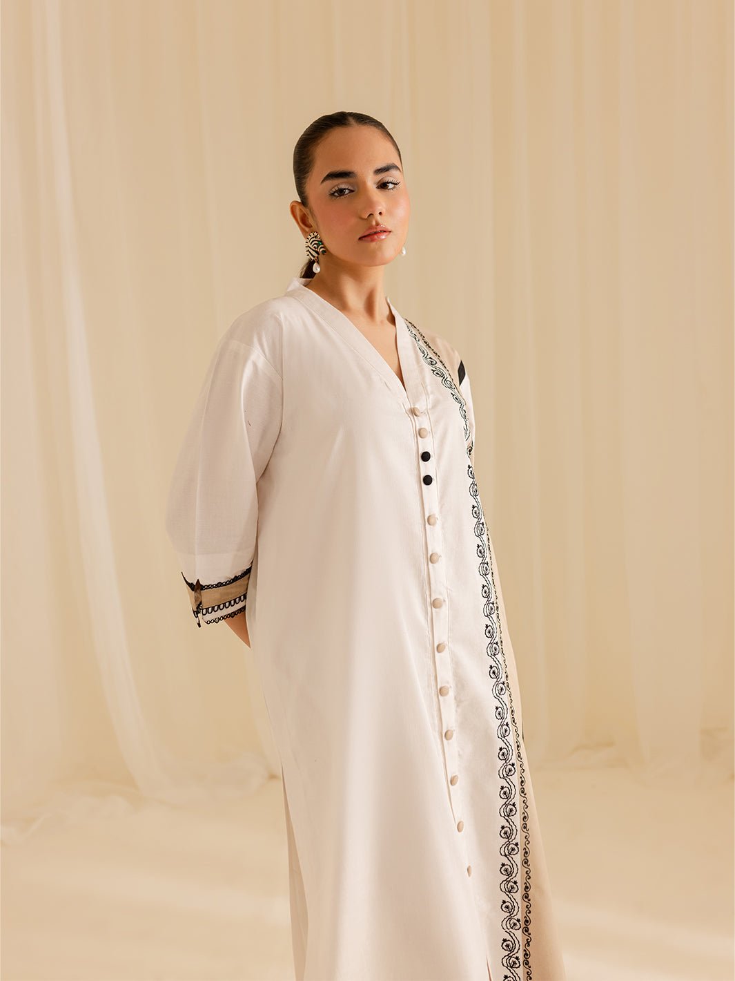 Mahnur | Petal Whispers Lawn Pret | Gardenia-Brand:Mahnur-Type:Ladies Clothes-Ivory-Lawn-House of Maryam- Buy in UK, USA