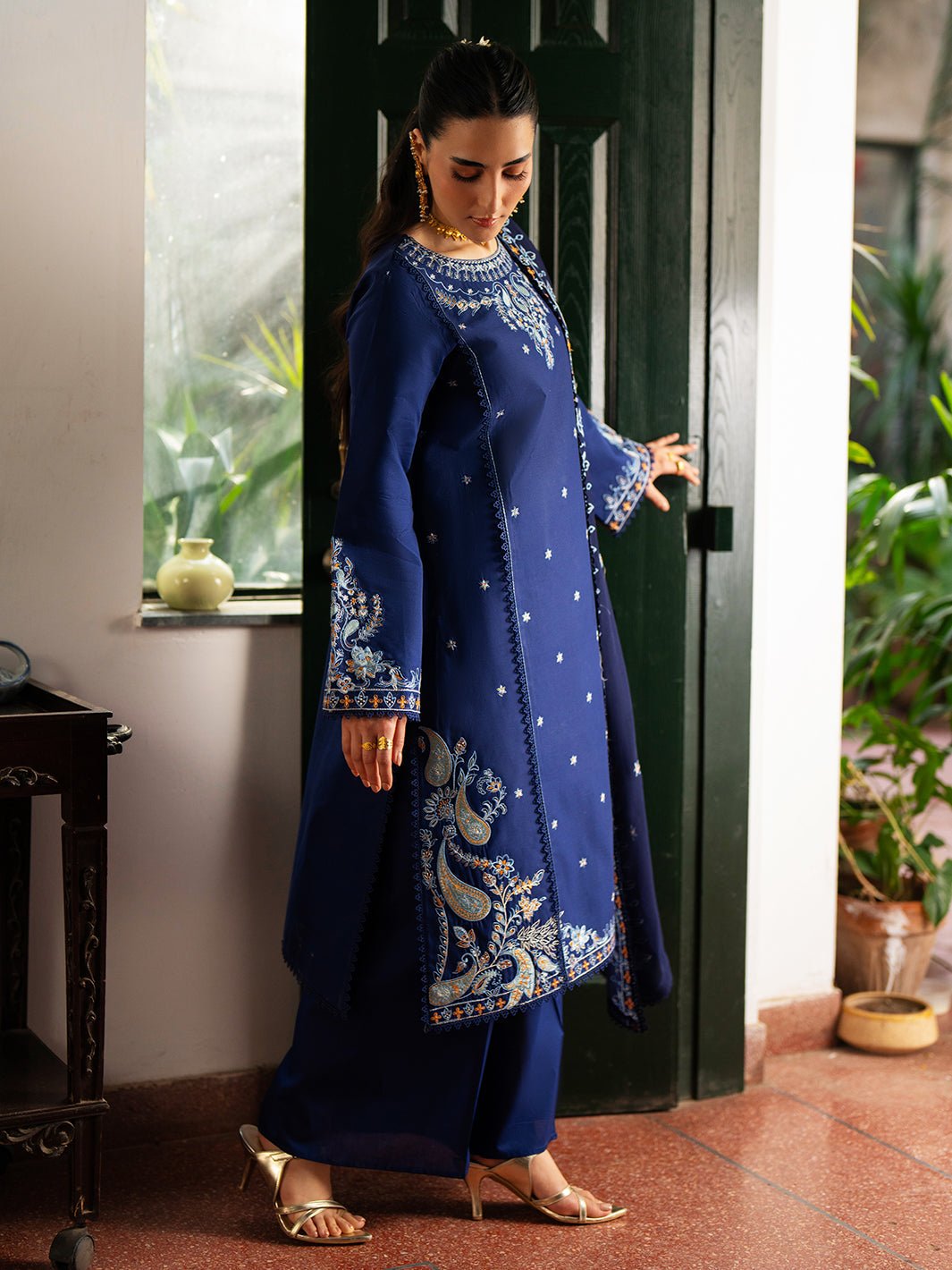 Mahnur | Satrangi Lawn 26 | ST-10-Brand:Mahnur-Type:Ladies Clothes-Navy-Lawn-House of Maryam- Buy in UK, USA