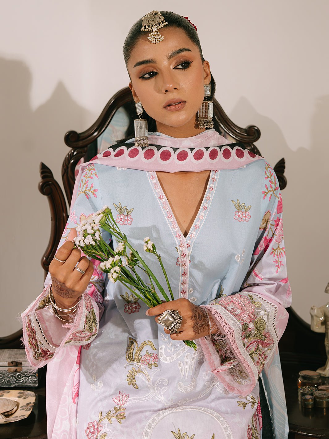 Mahnur | Shanaya Luxury Lawn 25 | Abeer-Brand:Mahnur-Type:Ladies Clothes-Ice Blue-Lawn-House of Maryam- Buy in UK, USA