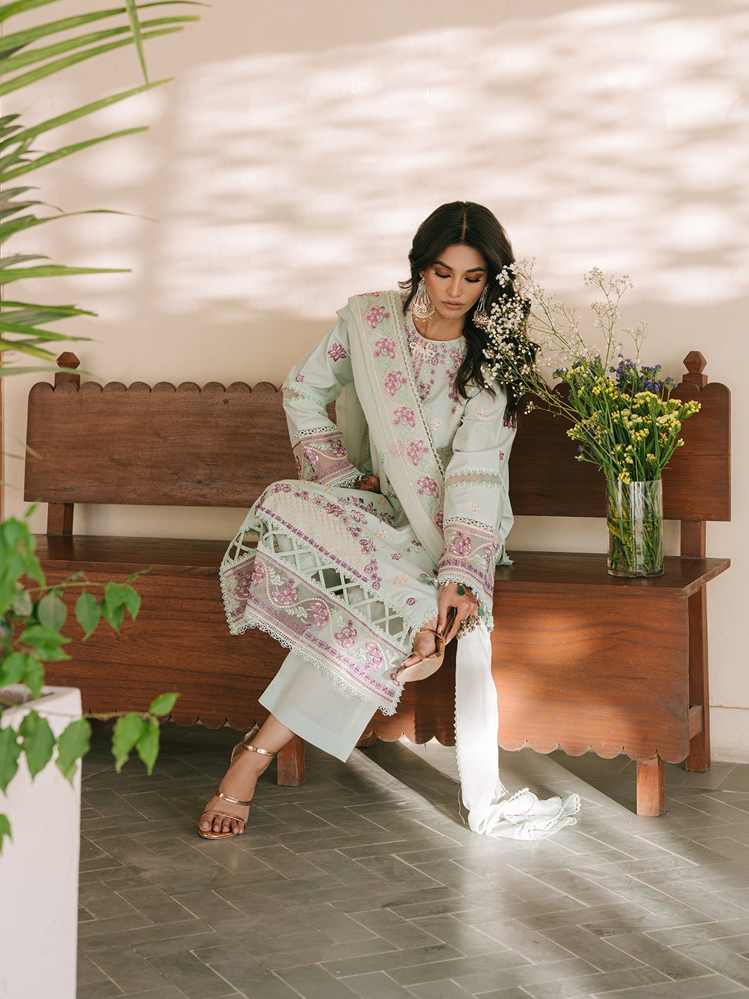 Mahnur | Shanaya Luxury Lawn 25 | Hooriya-Brand:Mahnur-Type:Ladies Clothes-Aqua Blue-Lawn-House of Maryam- Buy in UK, USA
