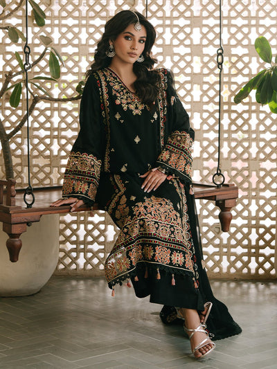 Mahnur | Shanaya Luxury Lawn 25 | Zehra-Brand:Mahnur-Type:Ladies Clothes-Black-Lawn-House of Maryam- Buy in UK, USA