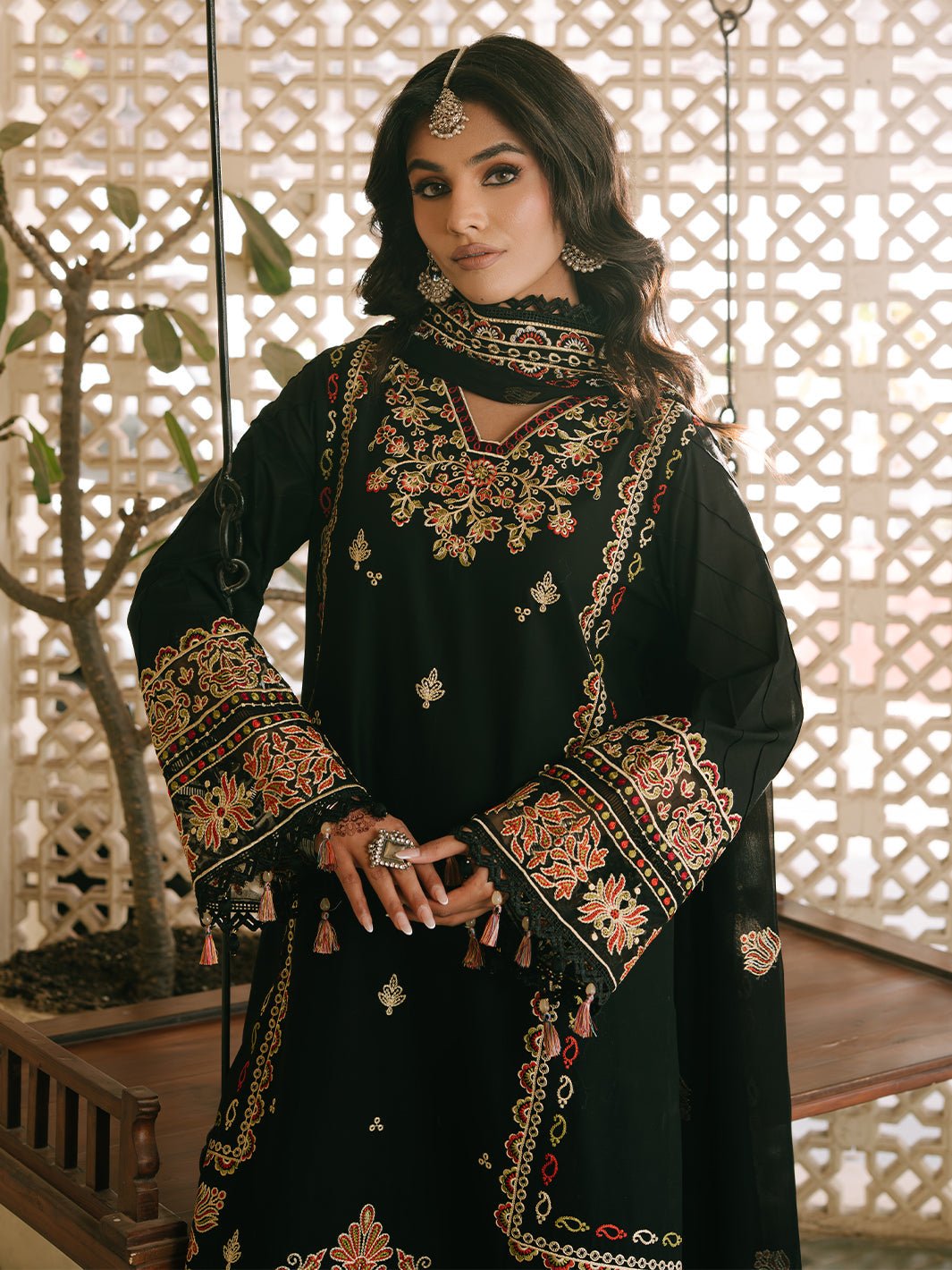 Mahnur | Shanaya Luxury Lawn 25 | Zehra-Brand:Mahnur-Type:Ladies Clothes-Black-Lawn-House of Maryam- Buy in UK, USA