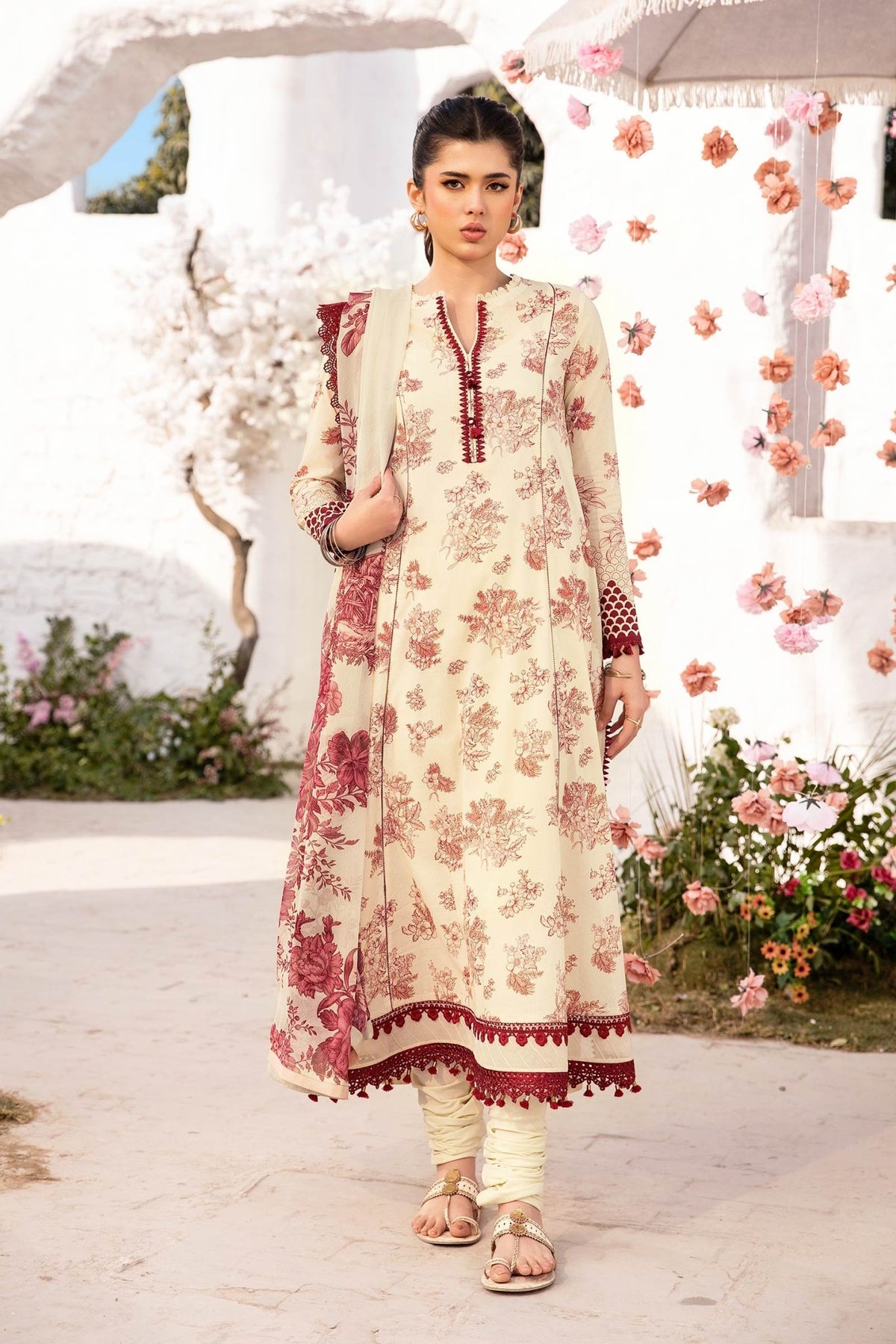 Maria B | M Basic Summer Lawn 25 | MB-CUS25-709A-Brand:Maria B-Type:Ladies Clothes-Pastel Yellow-Lawn-House of Maryam- Buy in UK, USA