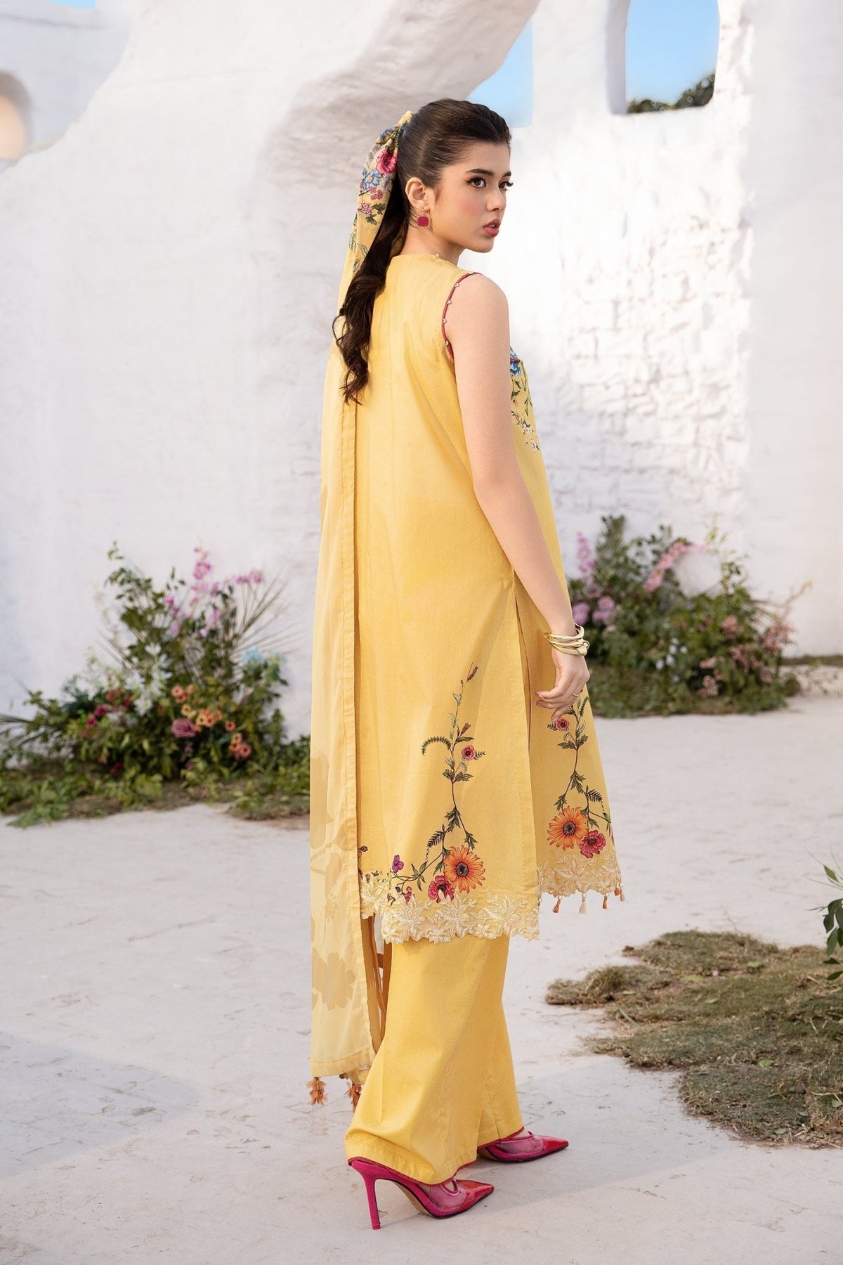 Maria B | M Basic Summer Lawn 25 | MB-CUS25-712A-Brand:Maria B-Type:Ladies Clothes-Yellow-Slub Lawn-House of Maryam- Buy in UK, USA