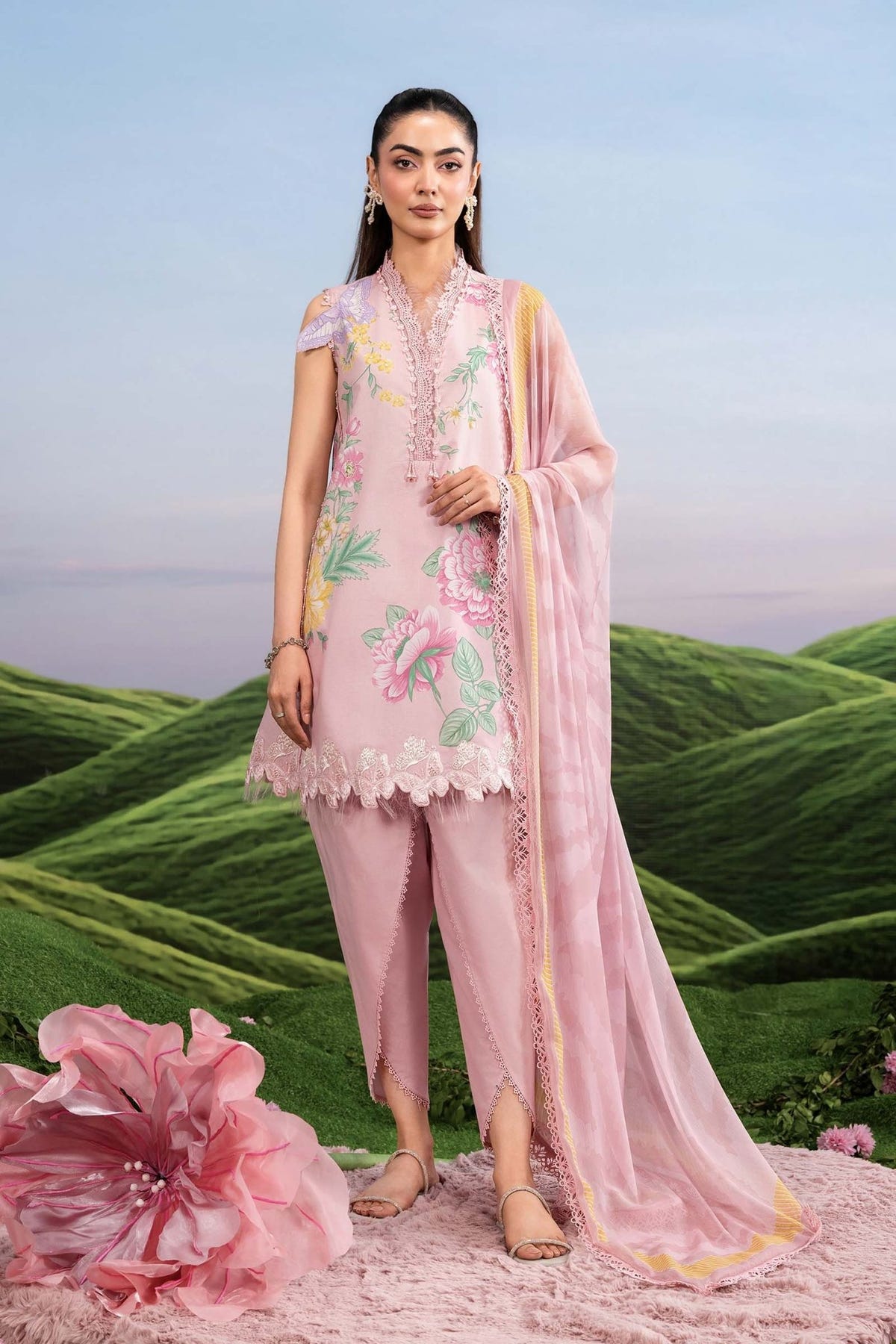 Maria B | M Basics Dreamscape Eid Lawn | MB-CUSV14-04A-Brand:Maria B-Type:Ladies Clothes-Soft Pink-Lawn-House of Maryam- Buy in UK, USA