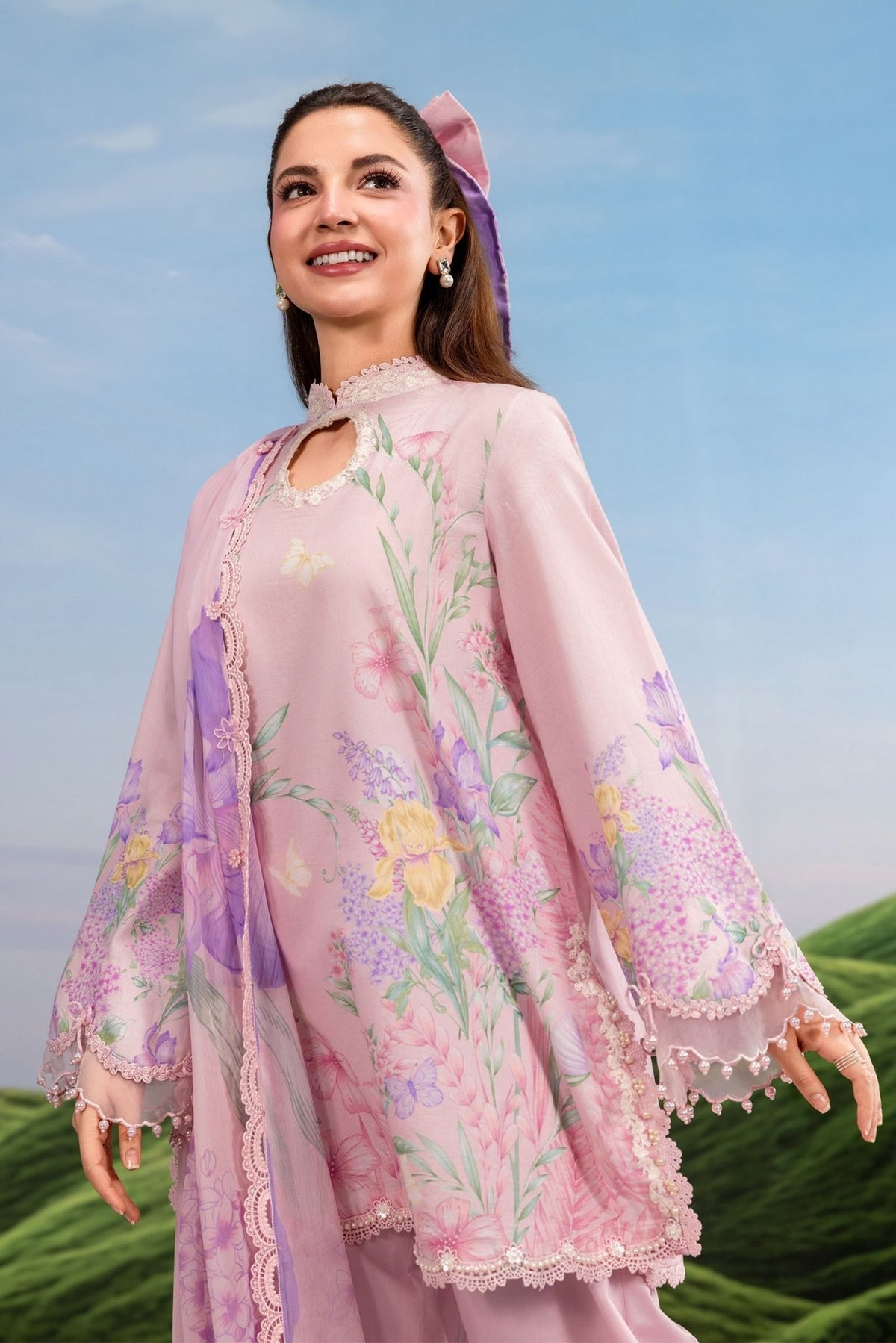Maria B | M Basics Dreamscape Eid Lawn | MB-CUSV14-10B-Brand:Maria B-Type:Ladies Clothes-Ice Pink-Lawn-House of Maryam- Buy in UK, USA