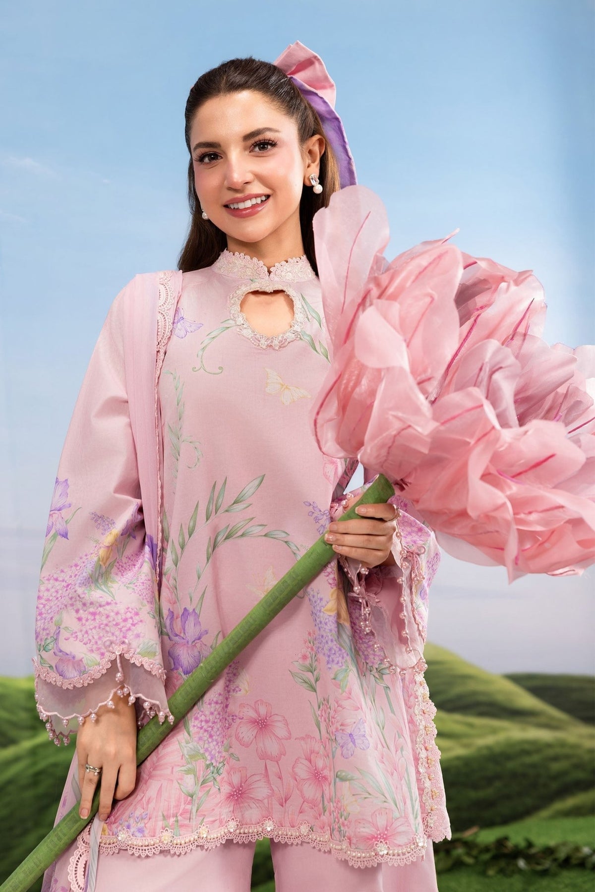 Maria B | M Basics Dreamscape Eid Lawn | MB-CUSV14-10B-Brand:Maria B-Type:Ladies Clothes-Ice Pink-Lawn-House of Maryam- Buy in UK, USA