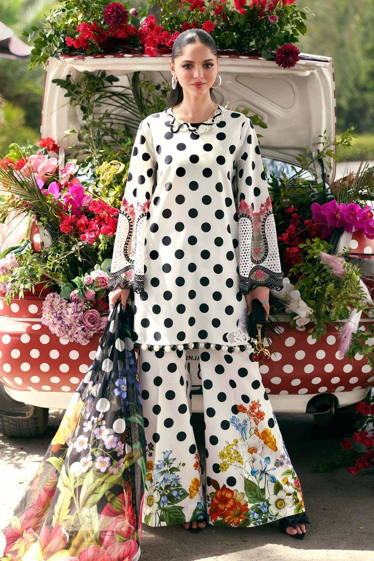 Maria B | M Prints 26 | MPT-3008-A-Brand:Maria B-Type:Ladies Clothes-White-Lawn-House of Maryam- Buy in UK, USA