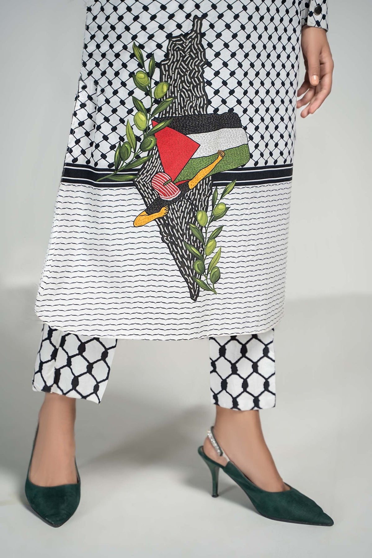 Maria B | RTW | 2 Piece Printed Lawn Suit-Brand:Maria B-Type:Luxury Pret-White - House of Maryam- Buy in UK, USA