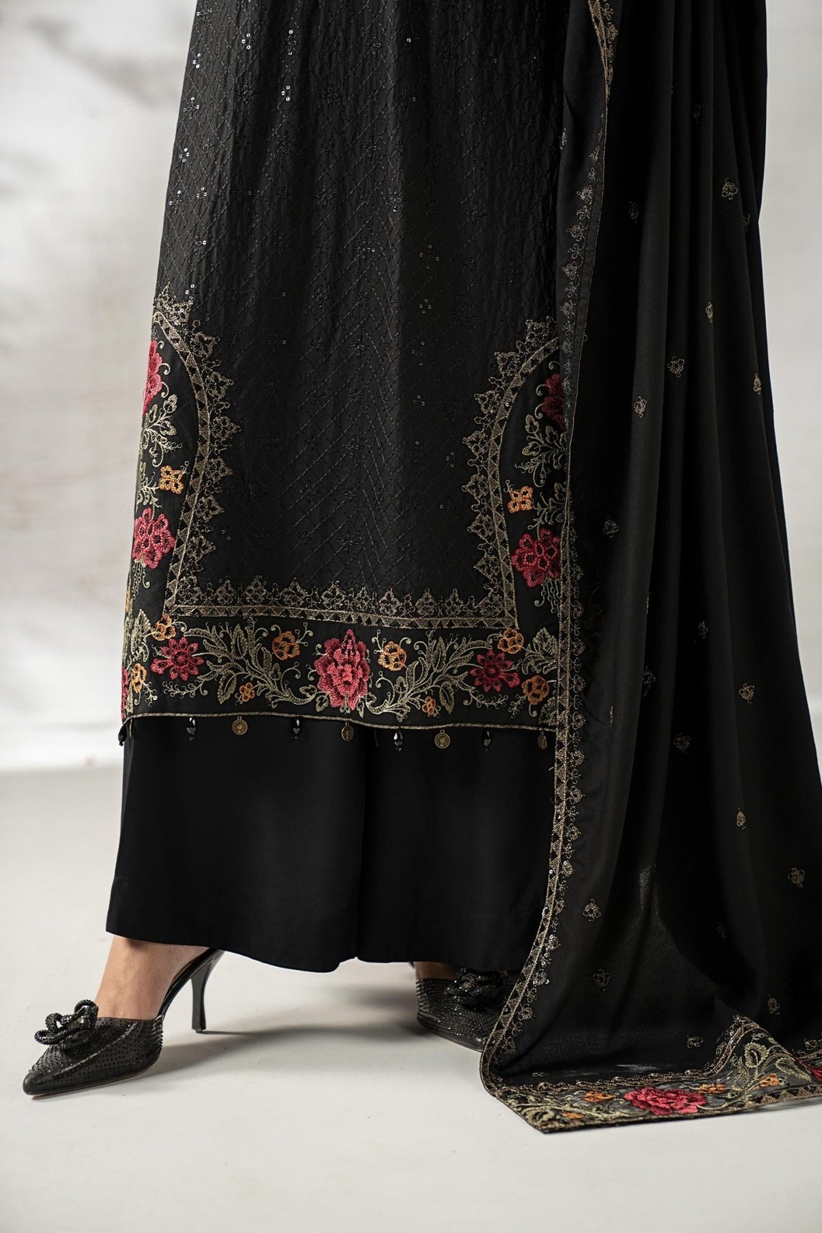 Maria B | RTW | 3 Piece Embroidered Linen Suit-Brand:Maria B-Type:Luxury Pret-Black - House of Maryam- Buy in UK, USA